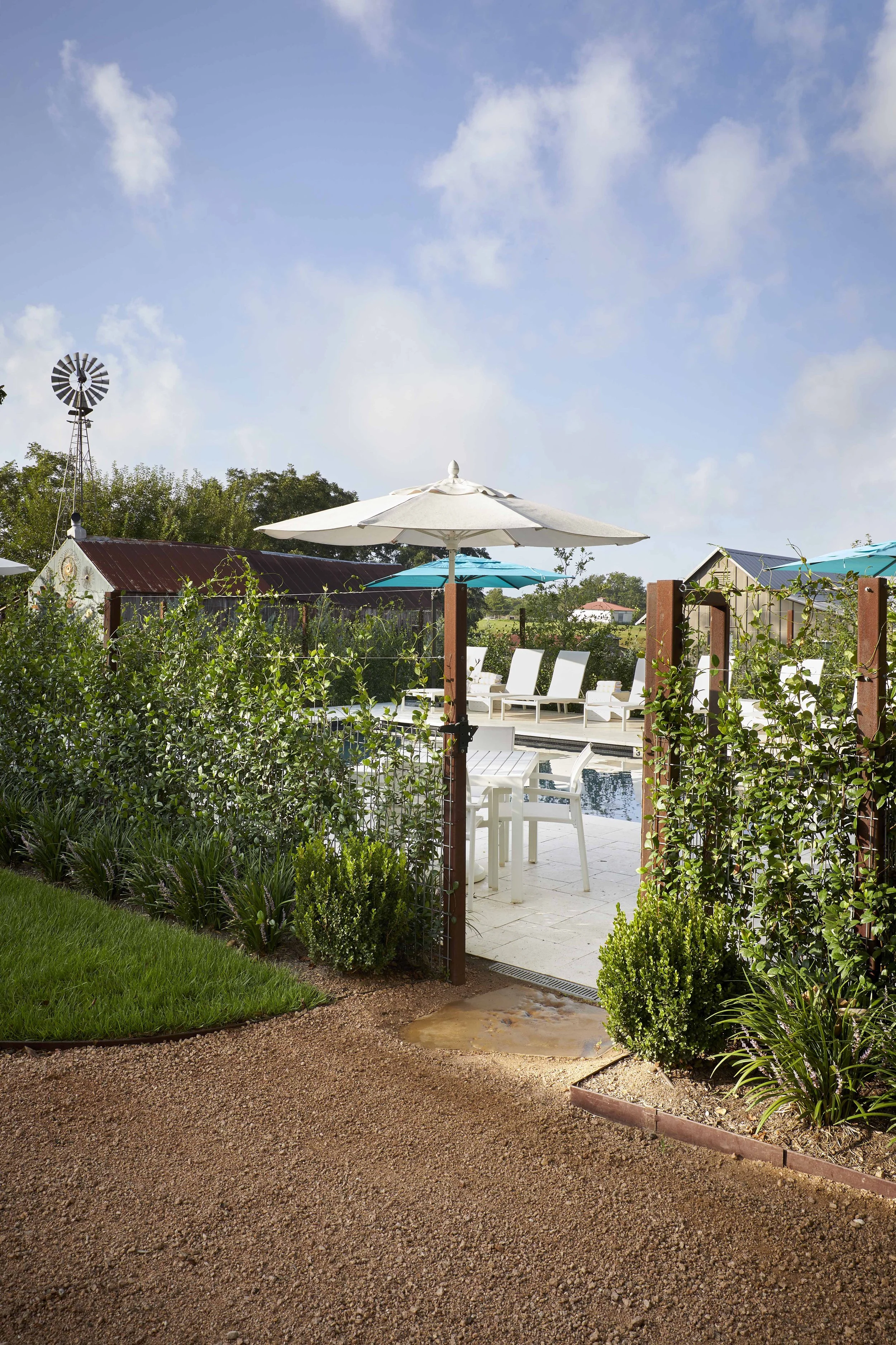Hotel Lulu Pool entrance.jpg