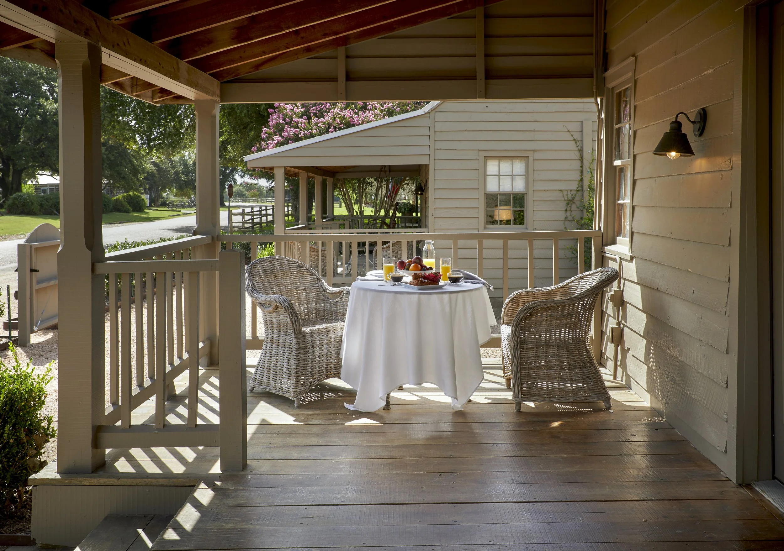 Hotel_Lulu_Porch.jpeg