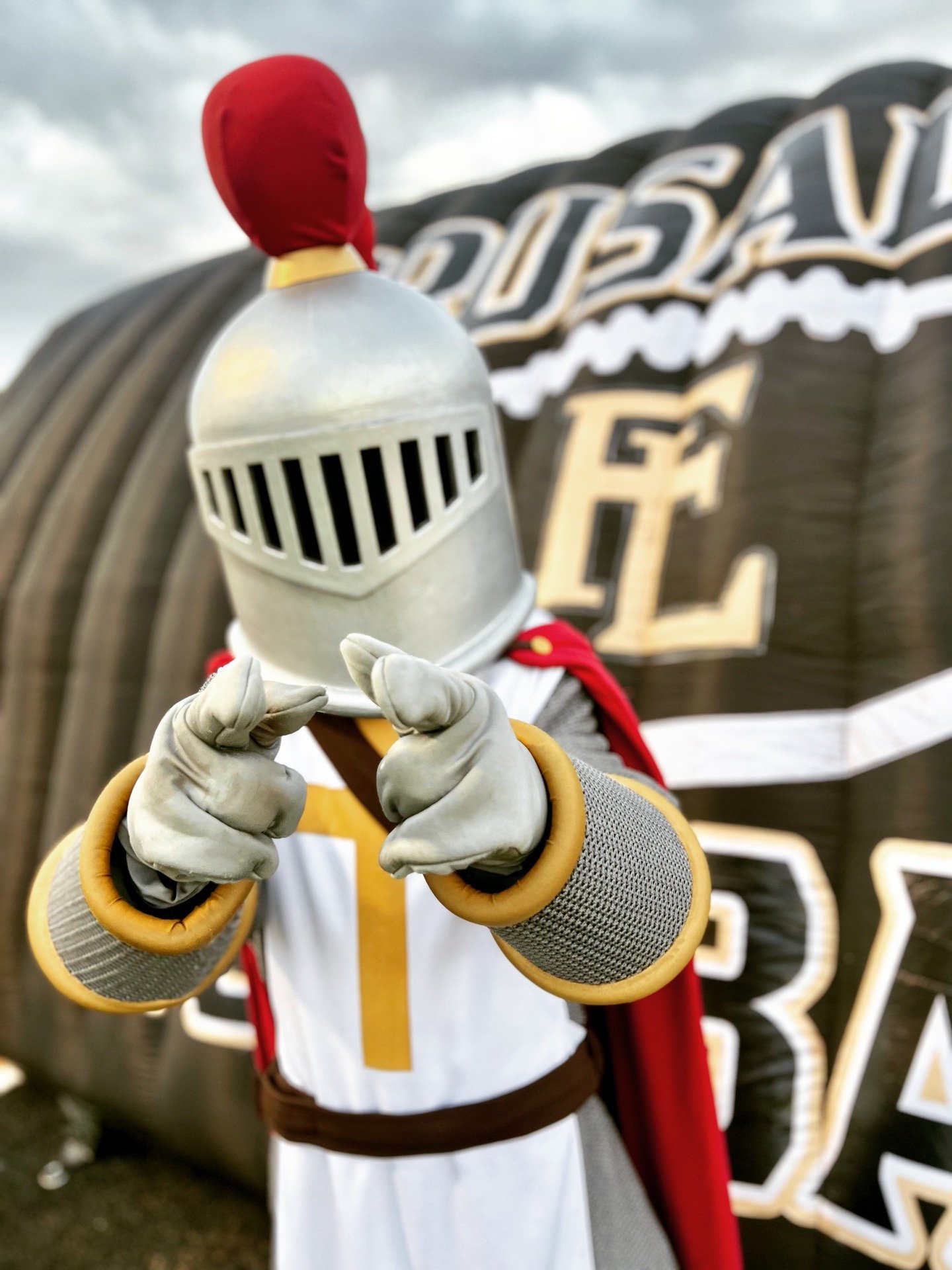 🏈 See you Tuesday at the Football State Championships Crusaders! November 25 @ 3:40pm Allegiant Stadium. Let's Go Faith! 🏈