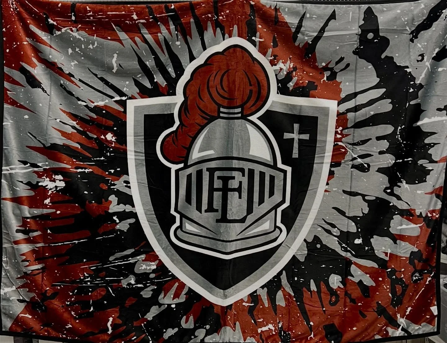 Bundle up with our Spirit Blanket on the sidelines. Double-sided, corner to corner print, extra large size 60&rdquo;x80&rdquo;, two layers of plush blanket. Wrap yourself up and stay warm all game long.