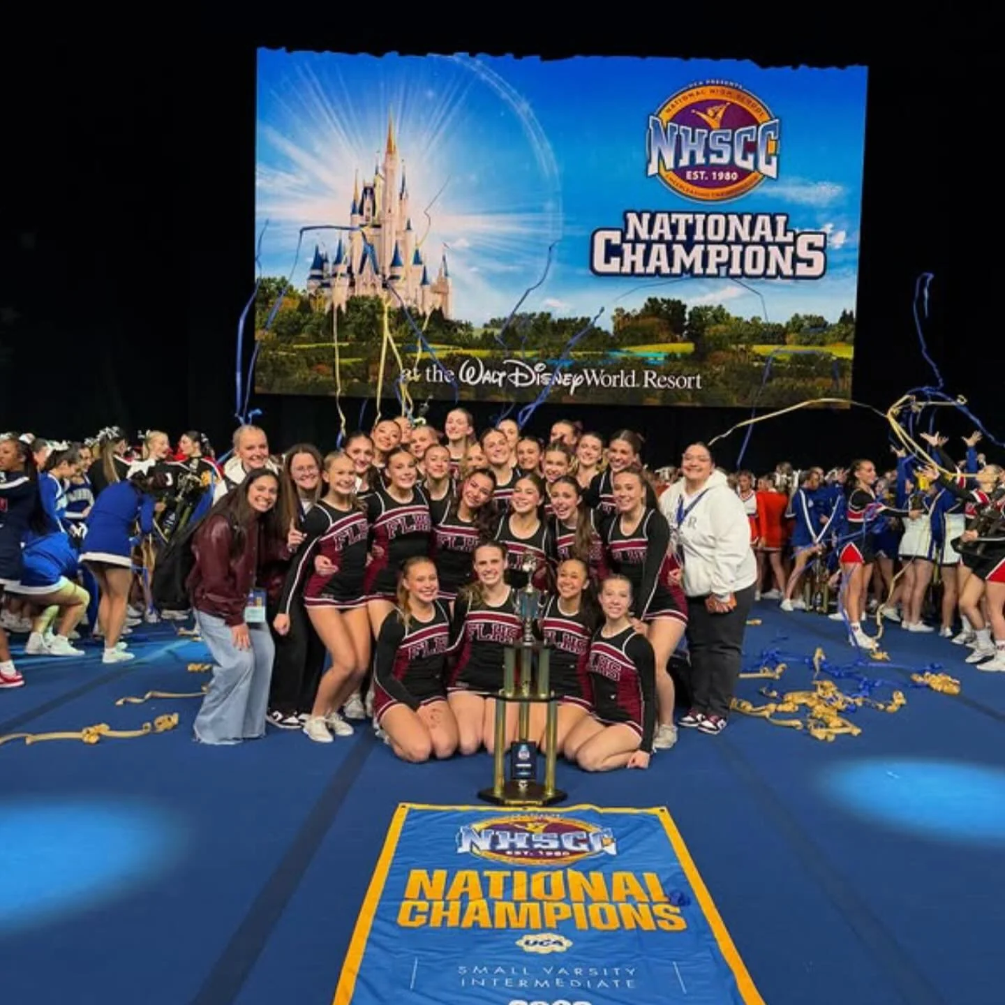 FLHS Cheer Team Wins Nationals