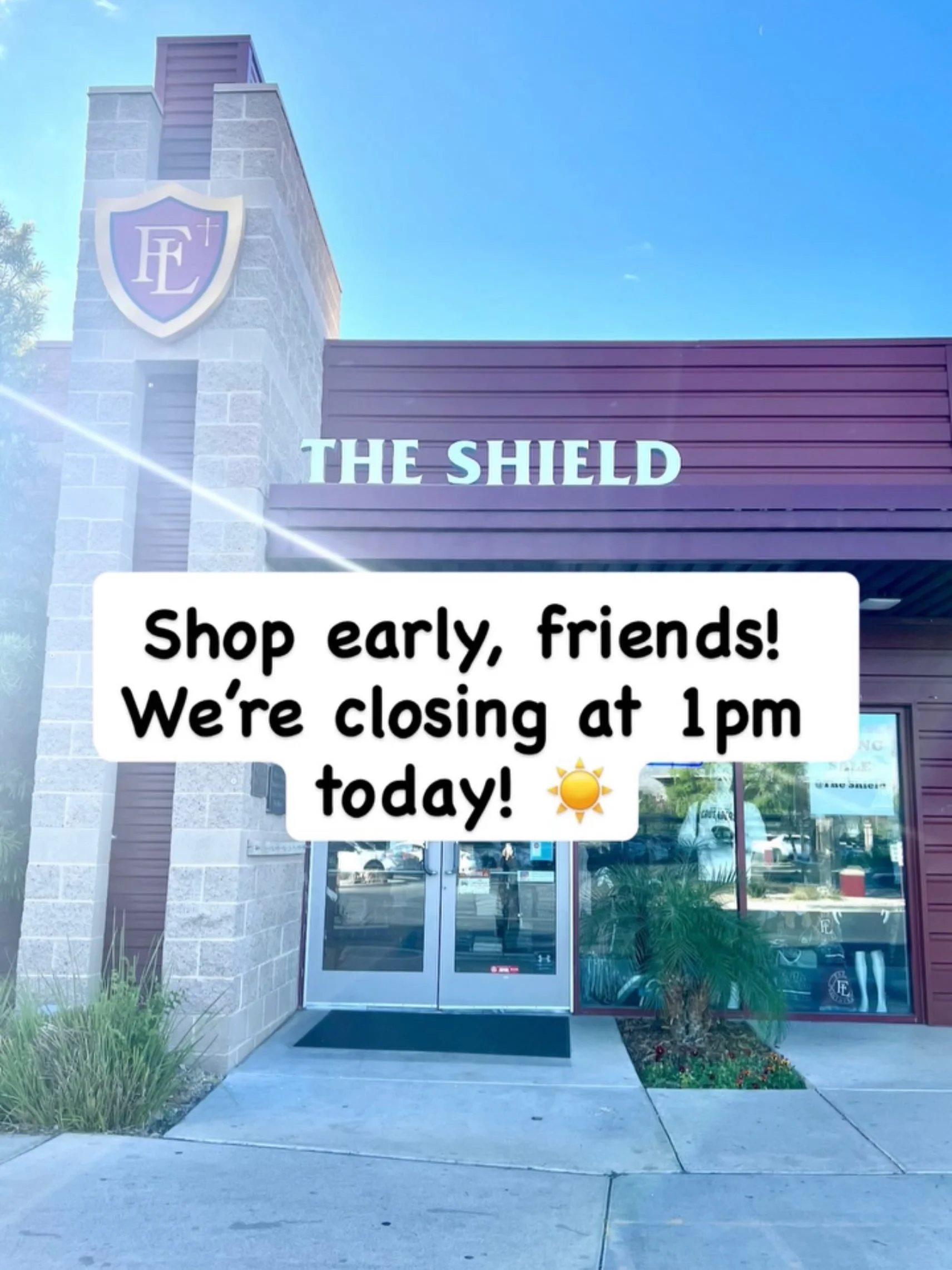 It&rsquo;s a beautiful morning!!!! Get your shopping in early today. We will be closing at 1pm.