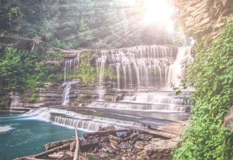 cummins-falls-tennessee-2526403902.jpg