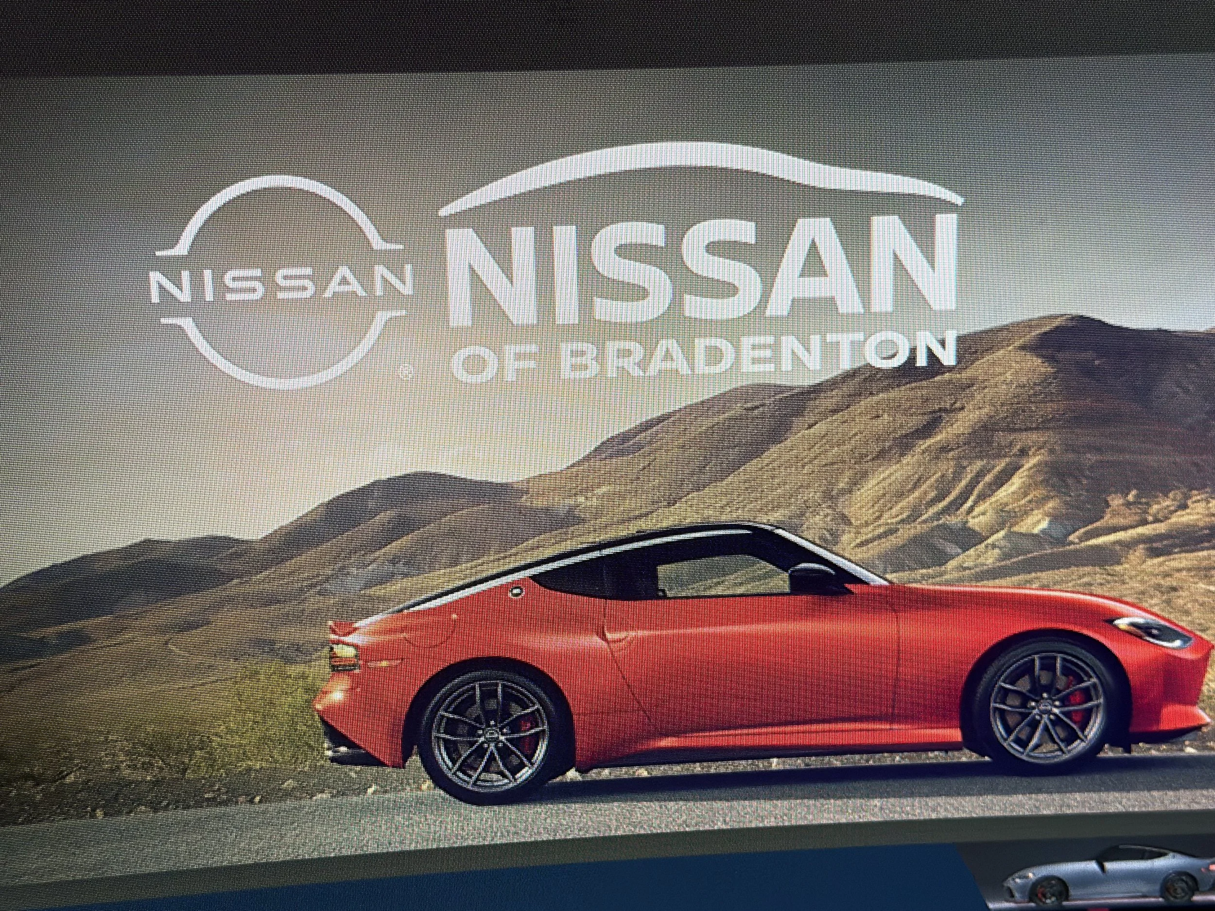 Nissan of Bradenton
Business card redesign for Nissan of Bradenton, Florida. Updated corporate identity materials aligned with Nissan brand standards.