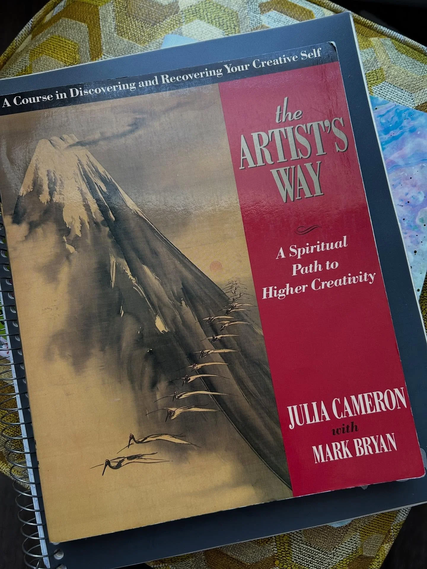This took me 13 months instead of 12 weeks but I FINISHED THE ARTIST&rsquo;S WAY!!! I always think workbooks like this are pretty dense so I don&rsquo;t rush to keep up with the pace they set but hey, slow and steady eventually finished this race 😅 