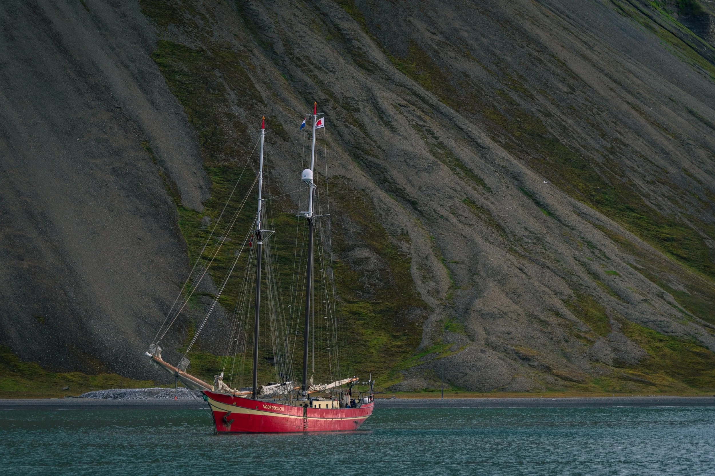 Red Ship in Sassenfjorden