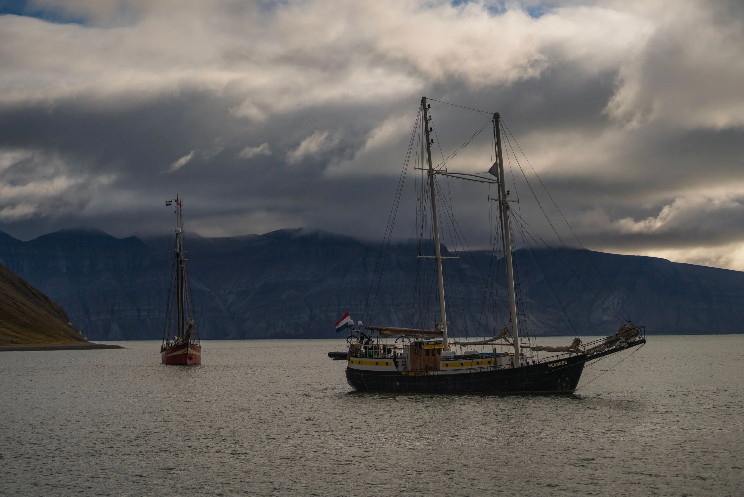 Anchored in Sassenfjorden