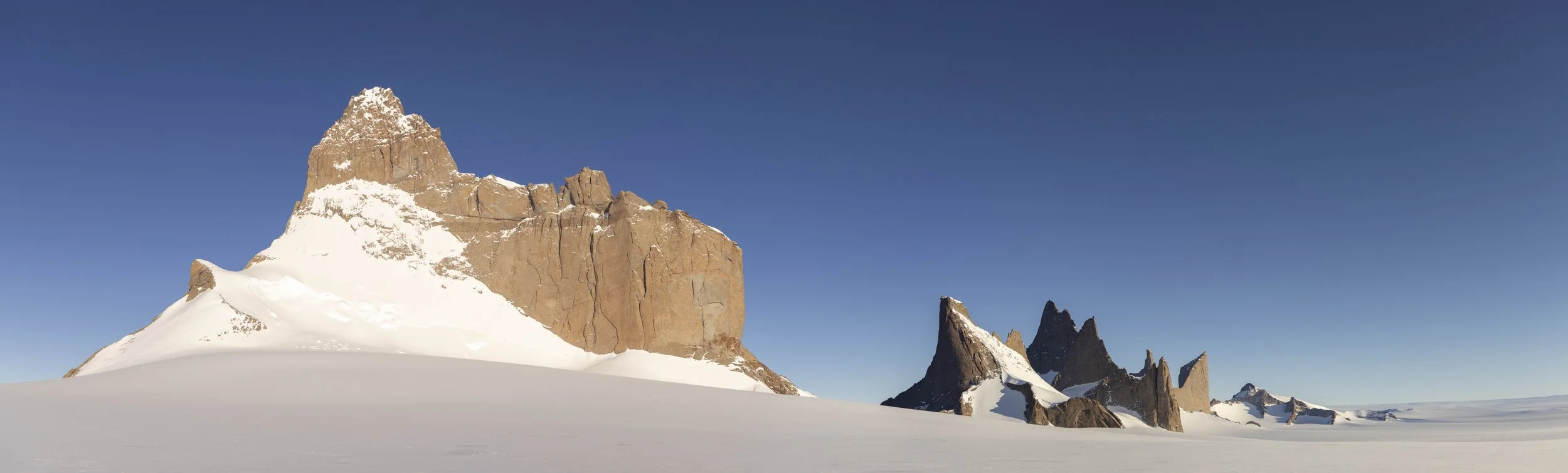 Holtanna Peak, Drygalski Mountains 