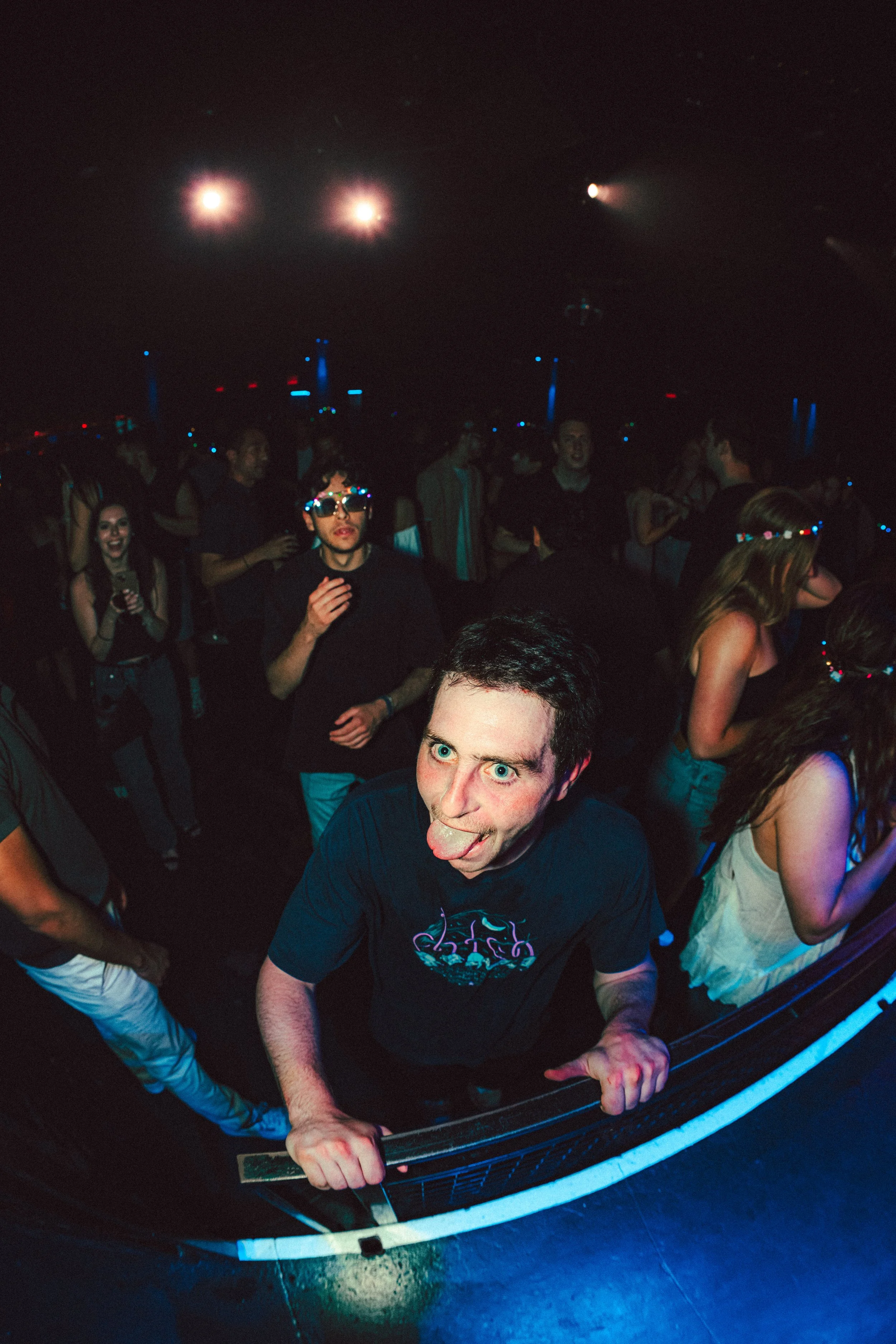 by @Danielzvisual-55.jpg