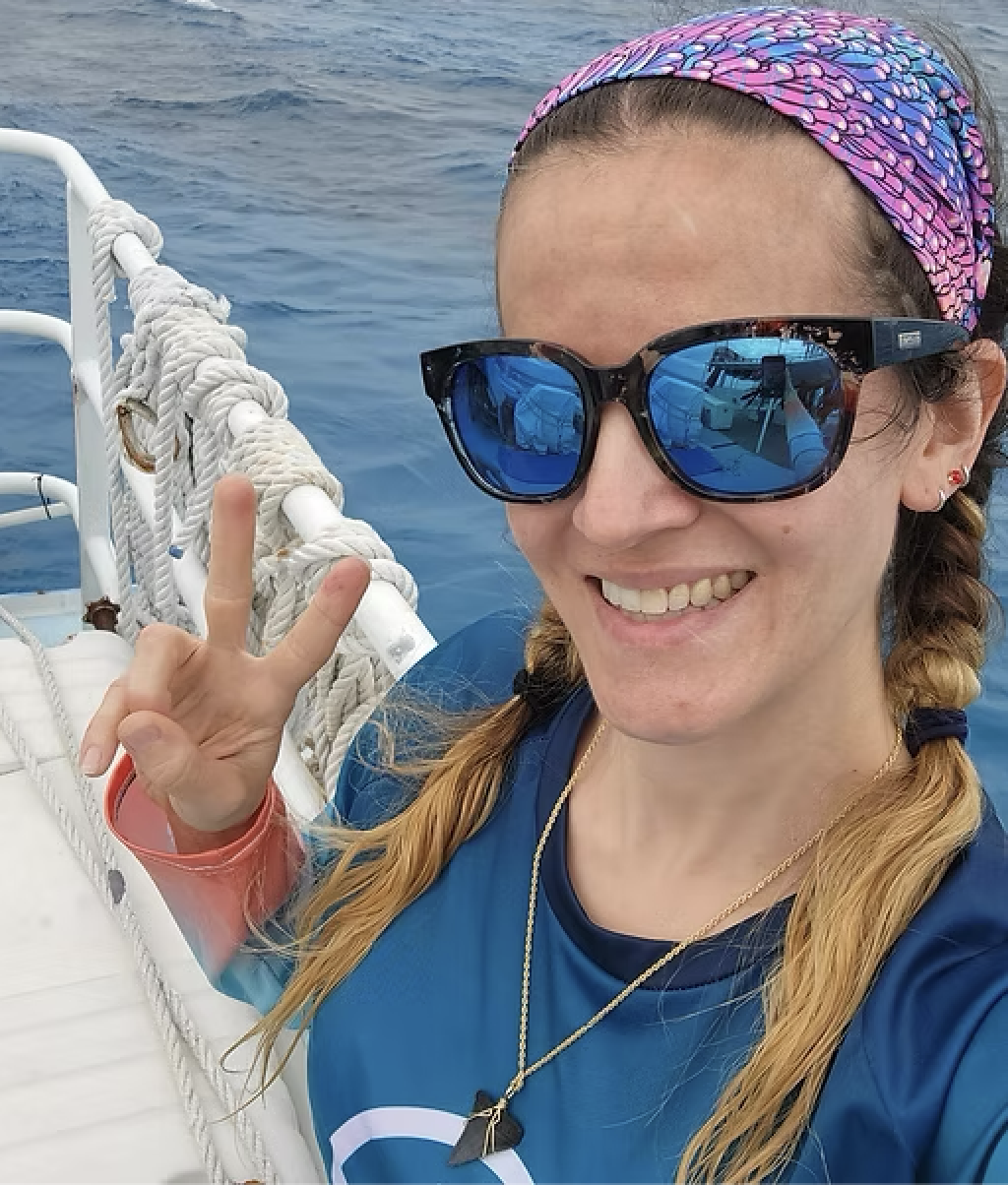 Stephanie Huynh ; Intro To Sharks