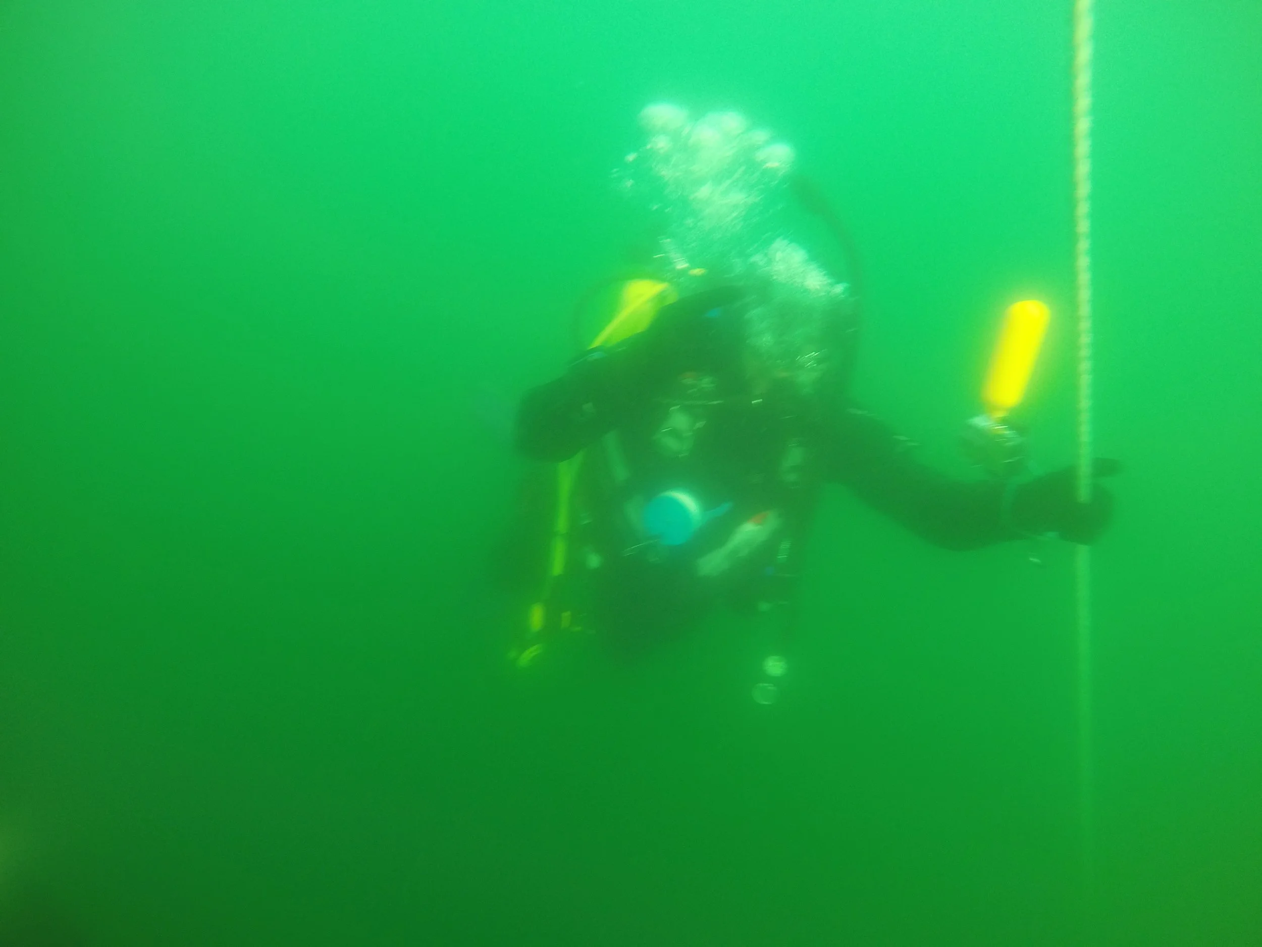 G0251468.jpg