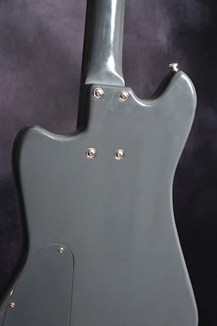 Big Andy Charcoal 4-maple-offset-bass-jazz-purple heart-gotoh-cts-high mass bridge-chrome-JLC-electric-short scale-charcoal-grey-gray-player-Longview-East-Texas-best.jpg