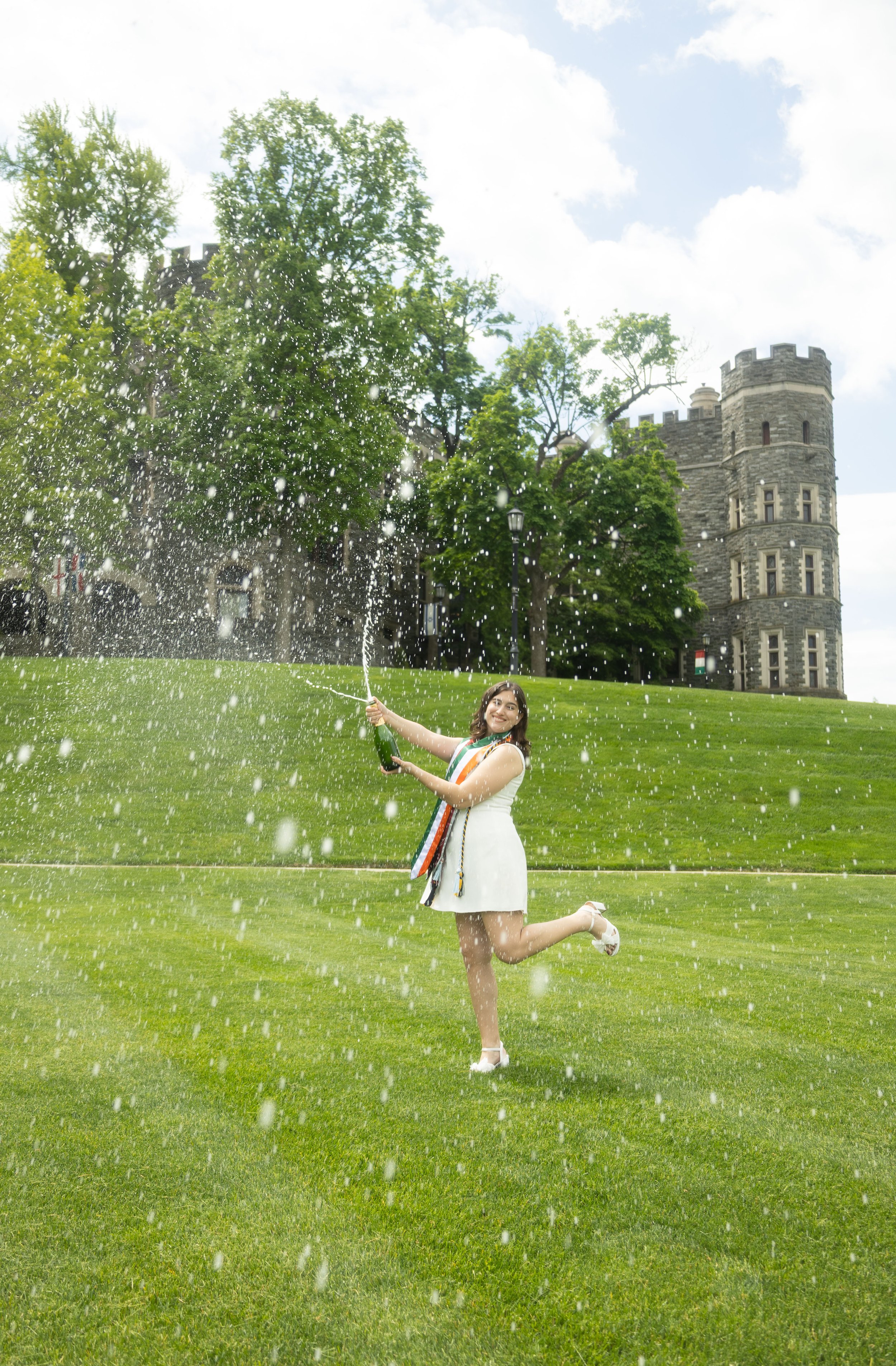 2026_05_08_Felicia_Grad_4750.jpg