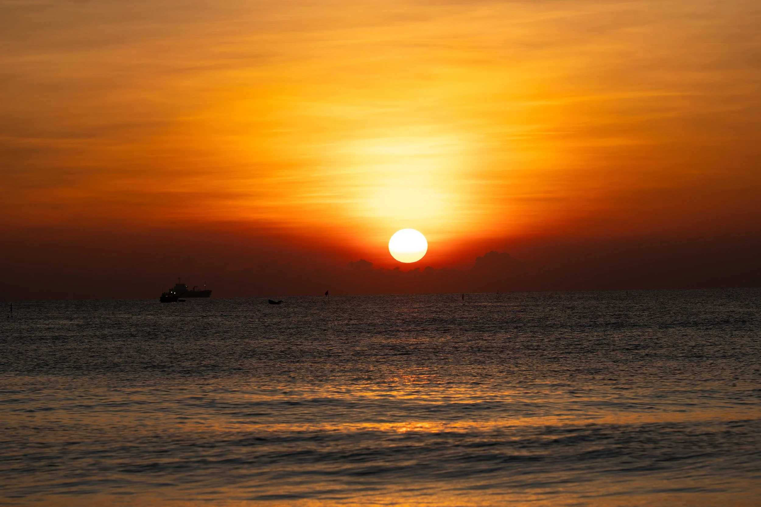 5:30 am Sunrise - Da Nang, Vietnam