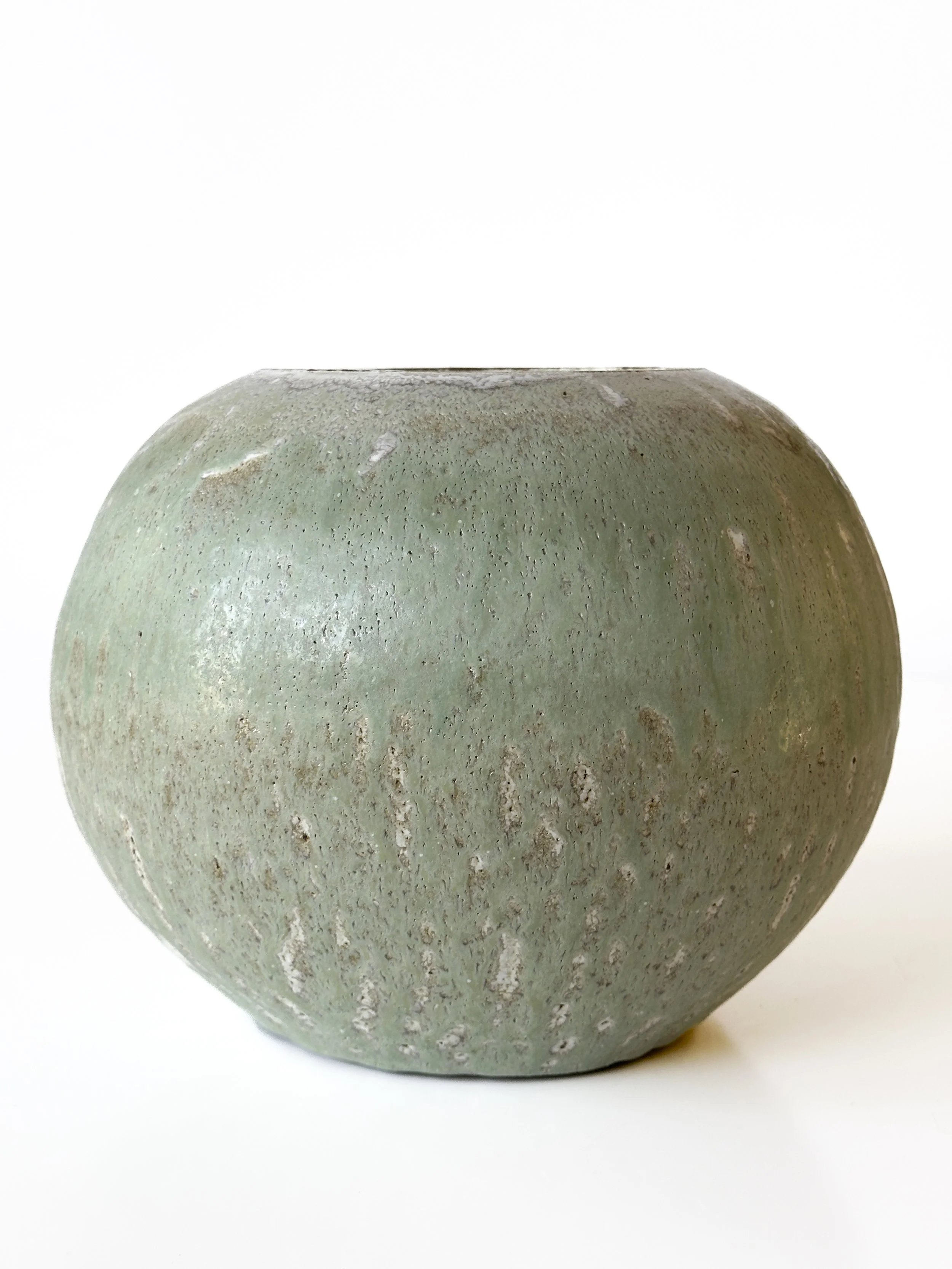 Light Green Round Vessel