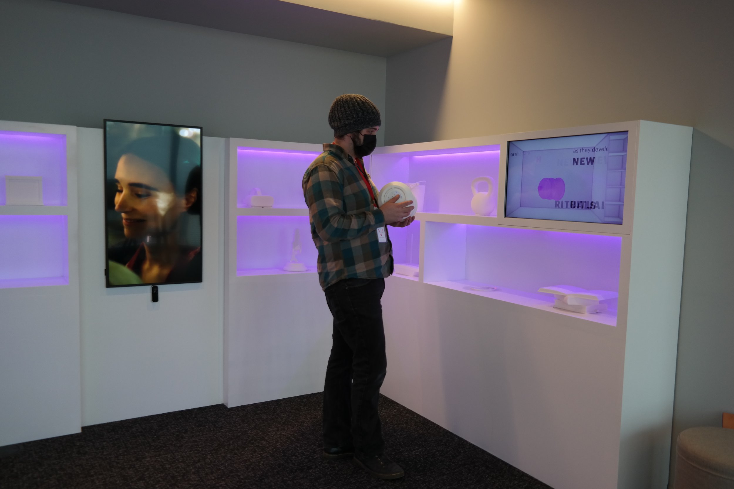 Objects telling the story, pick one and the inbuilt sensors track the active experiences, and as the information the objects touch us, it is replicated on the screen.