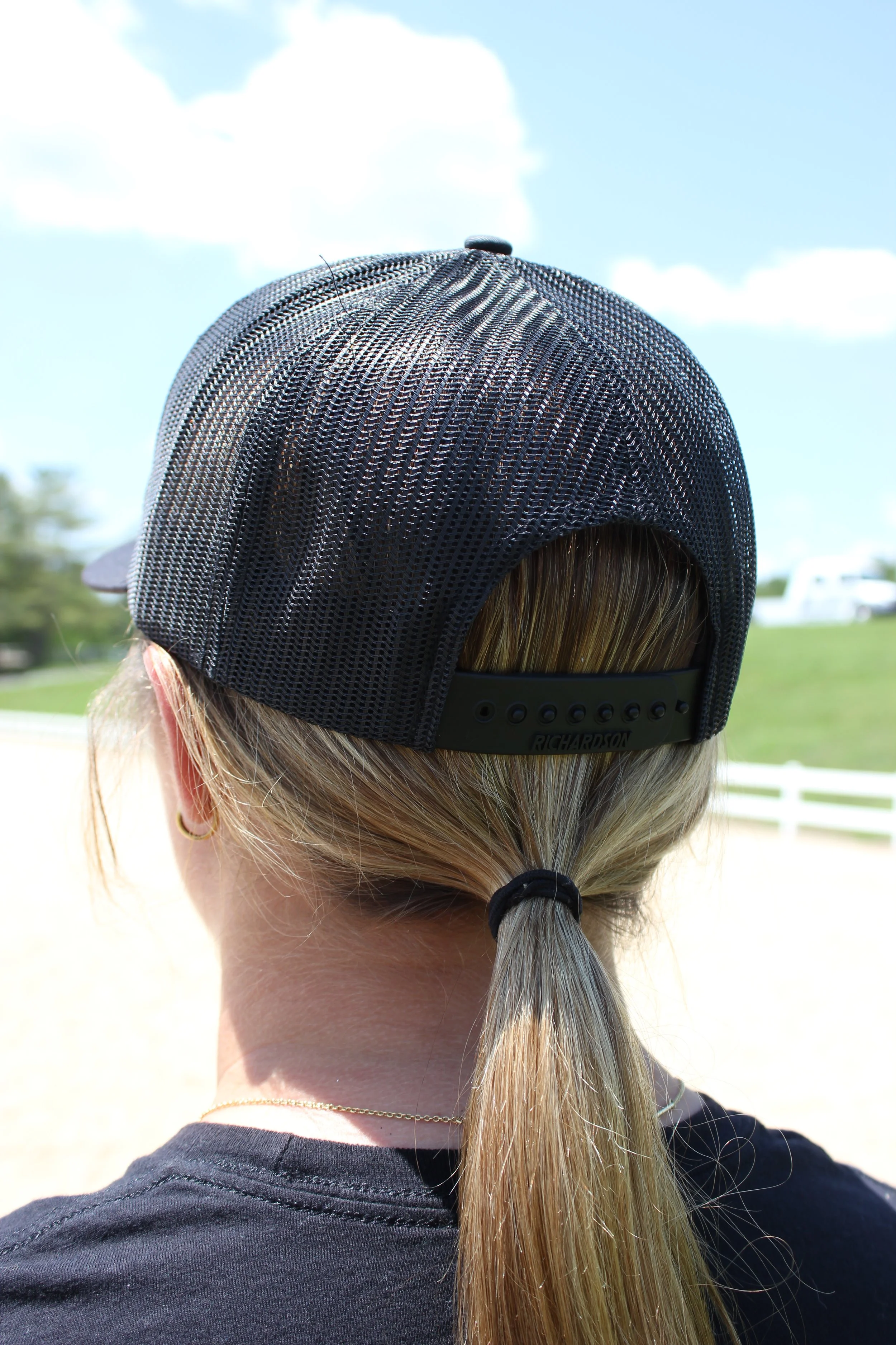 RR.blackhat.back.JPG