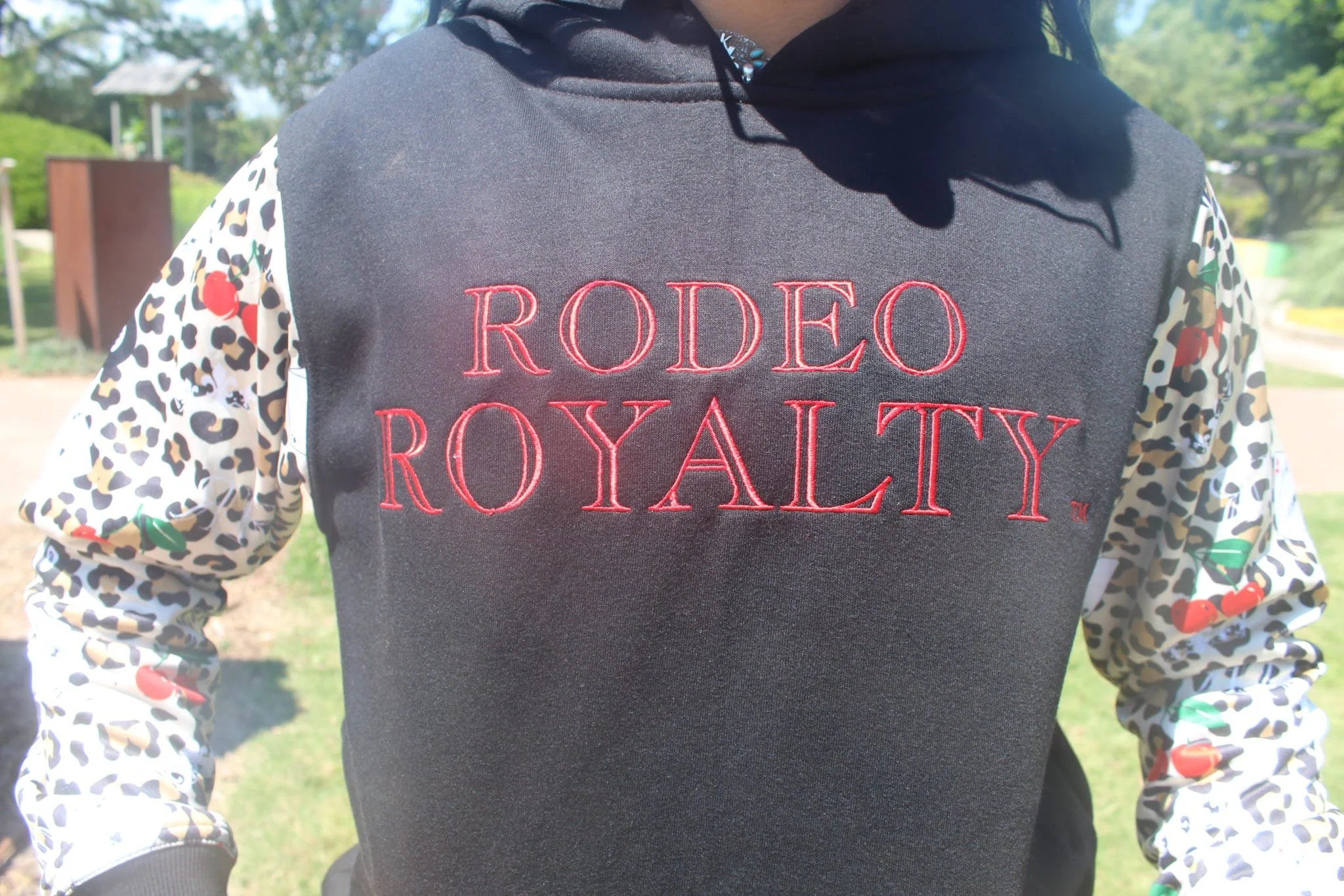 RR-cheetah.hoodie2.jpeg