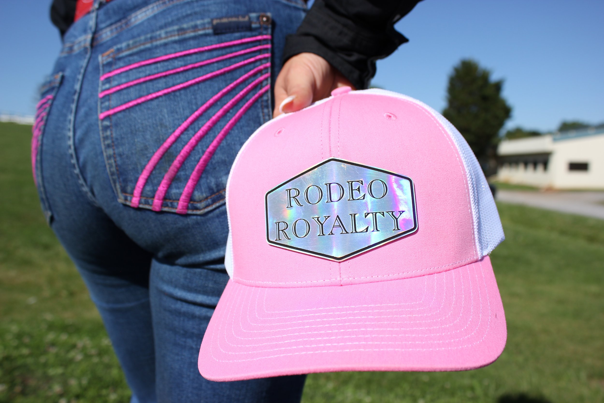 RR.pinkhat.close.JPG