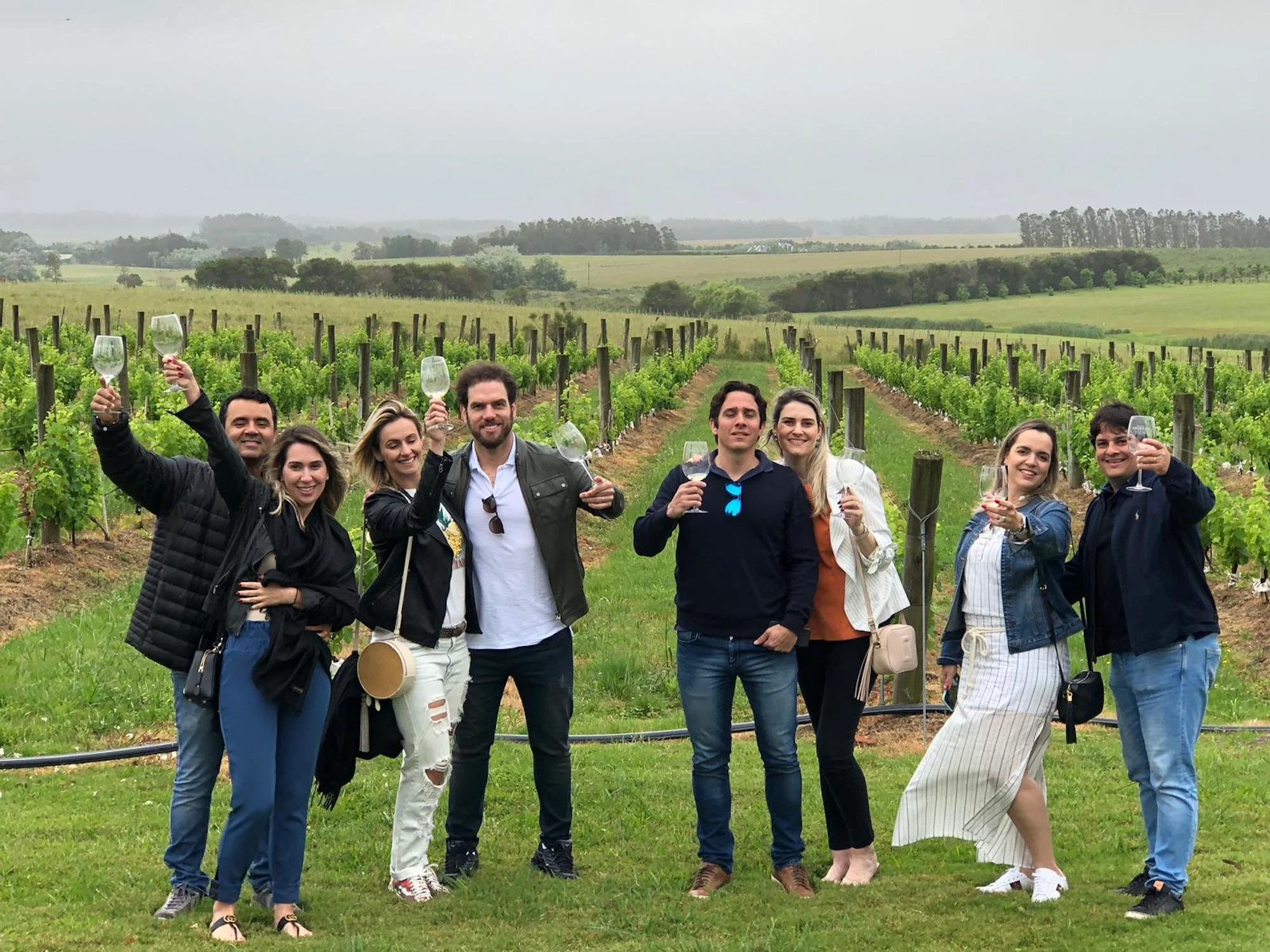 Uruguay wine tours offers a countryside lunch to a Montevideo winery.
