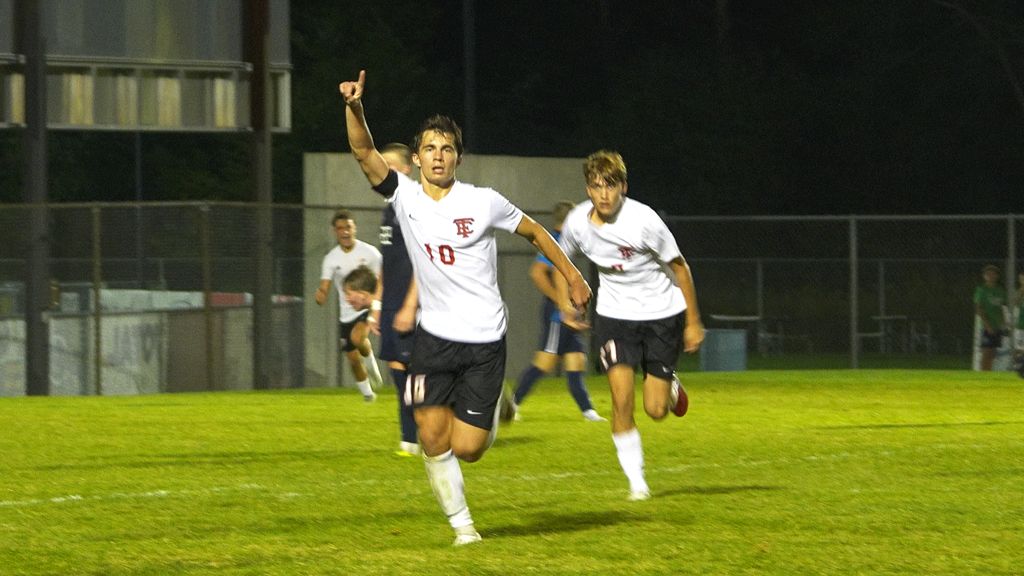 Wauwatosa East Prove Why They Are Considered The Top Team In D2