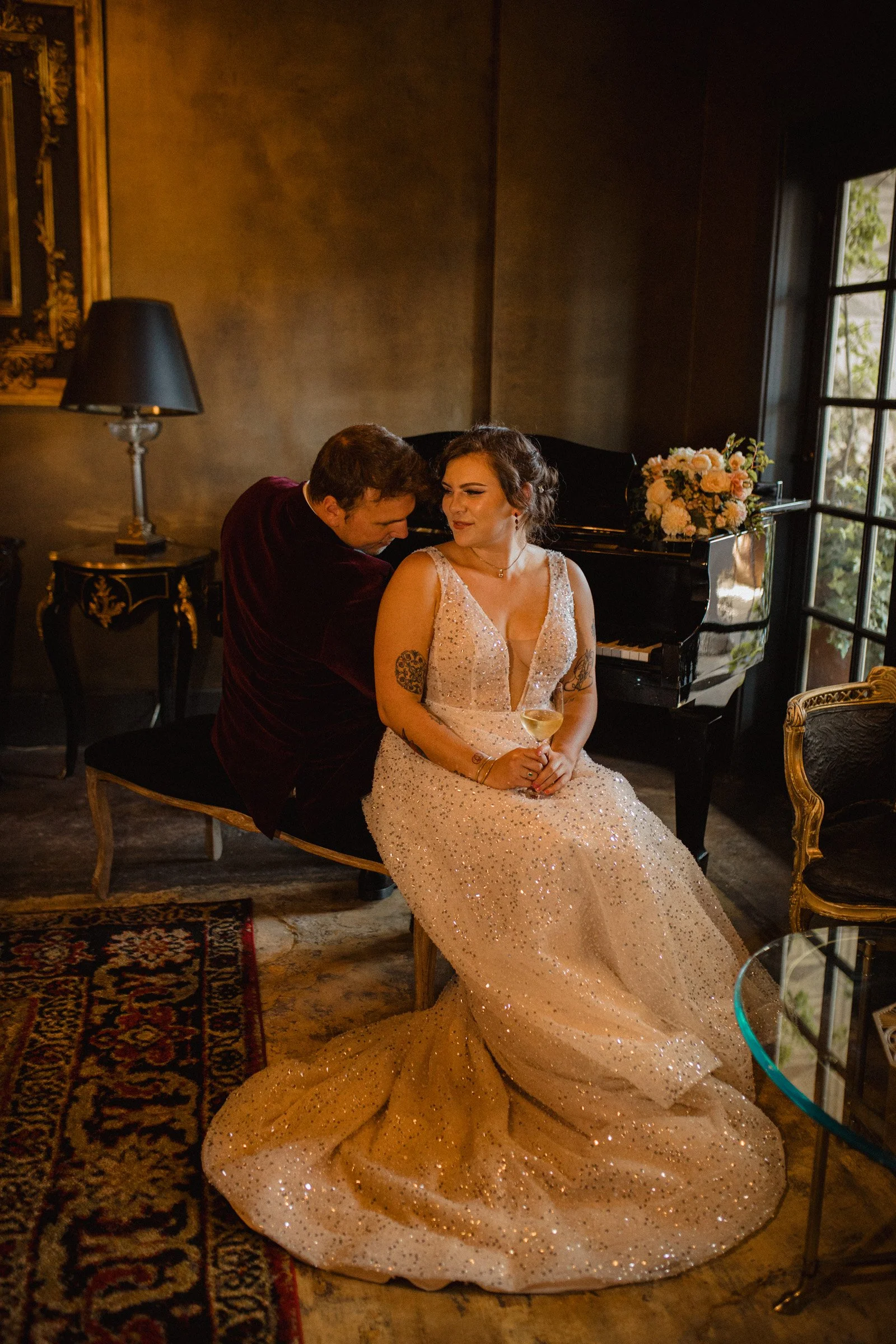 Bride and groom portraits at The Ruins Queen Anne, Seattle