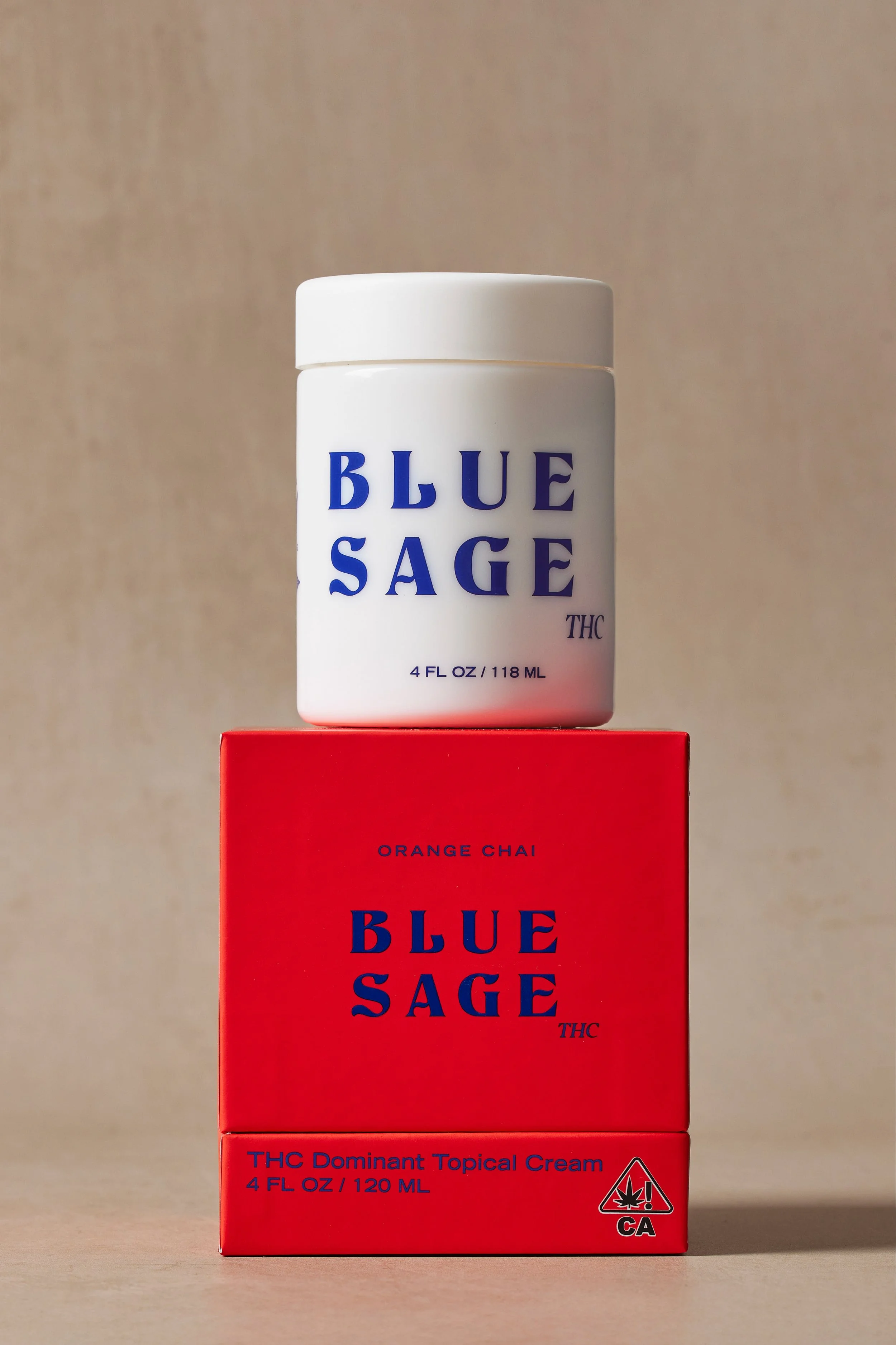 Picture of Blue Sage THC Chai jar on top of blue box