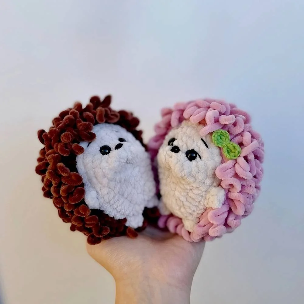 Small Low Sew Hedgehog Crochet Pattern 2.jpg