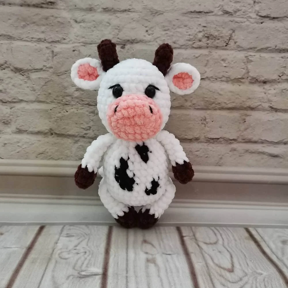 Free Easy Standing Cow Crochet Pattern