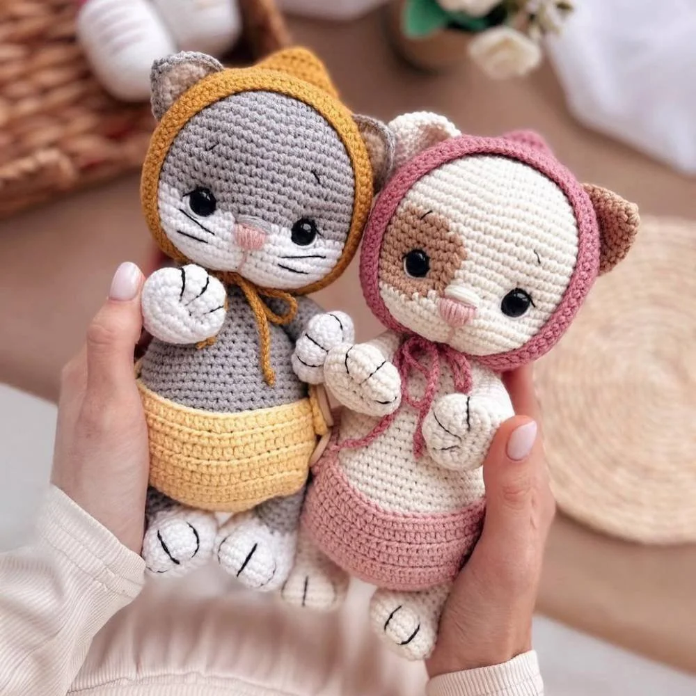Free Amigurumi Kitten Plush Toy Pattern