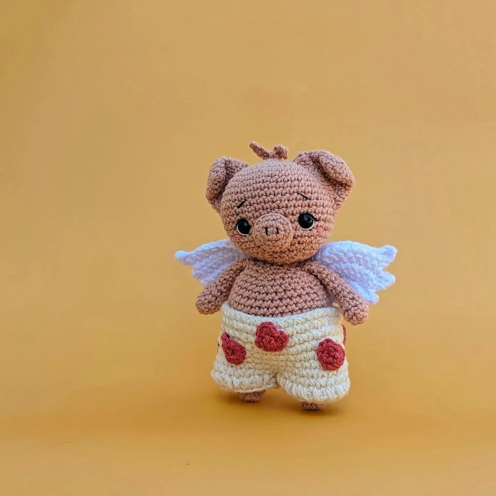 Free Cupid Piglet Amigurumi Pattern