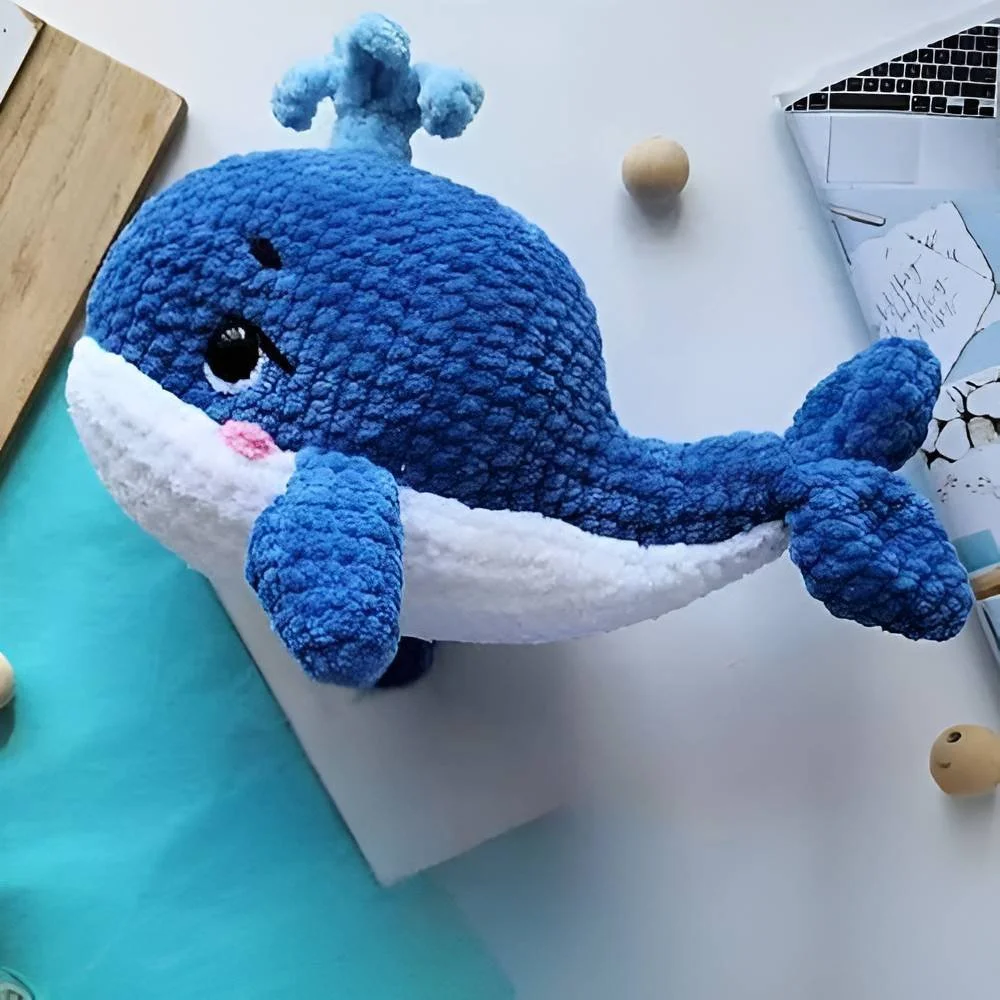 Cute Blue Whale Crochet Pattern.jpg