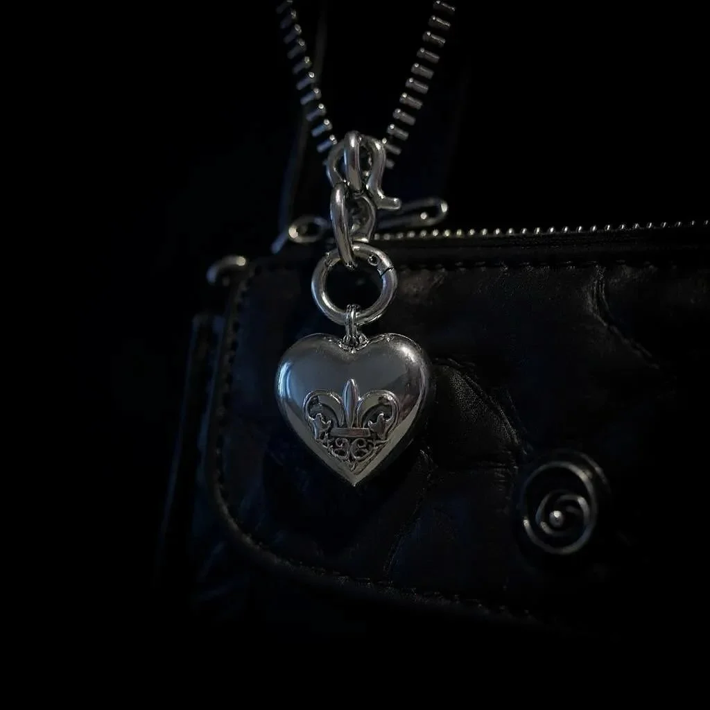 Crafted for the scent-obsessed. Our signature locket holds refills inspired by designer perfumes. #PortableLuxury #redolence #perfume