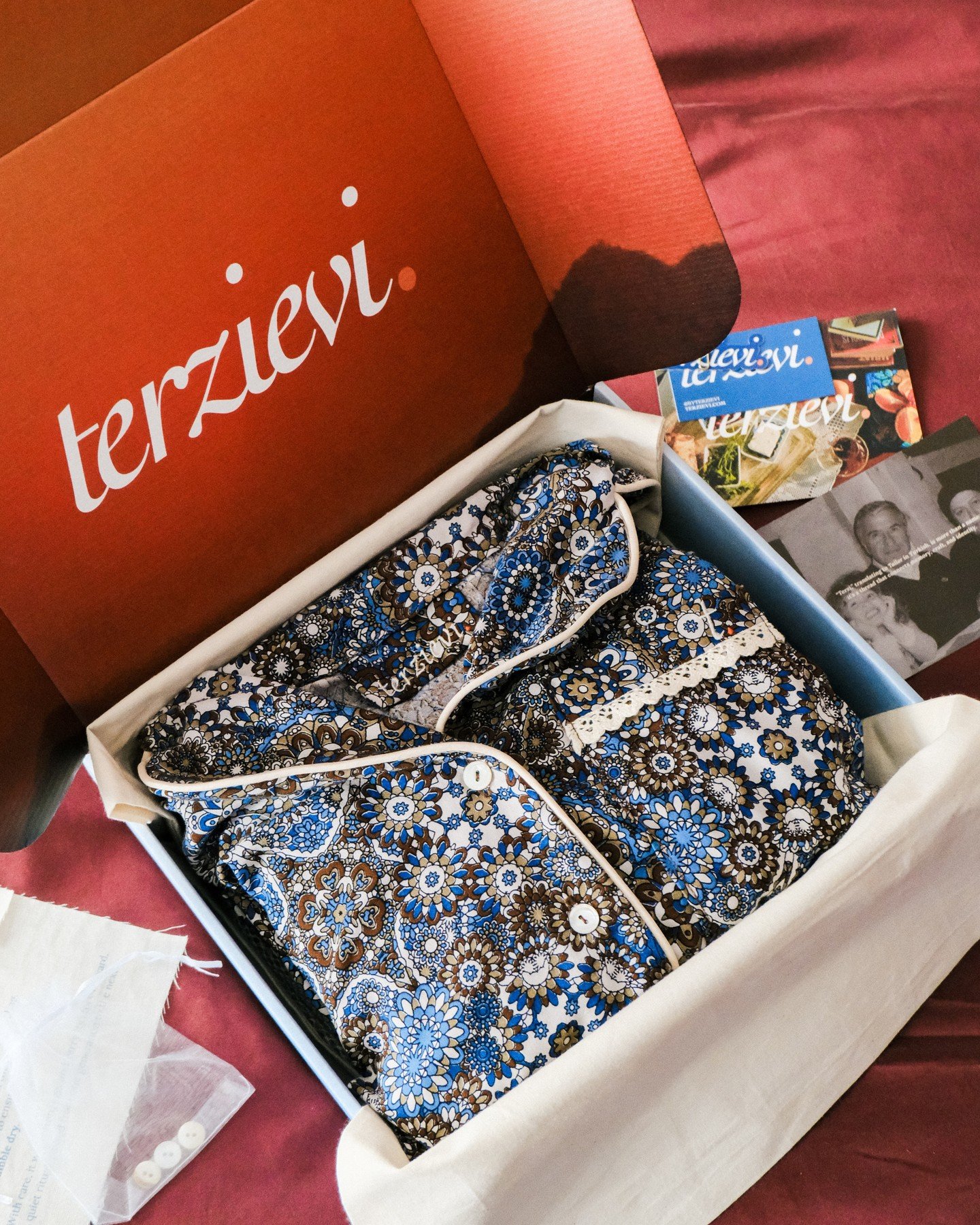 A home for what&rsquo;s been made by hand.

Thoughtfully wrapped, ready to be carried forward.

Shop the new collection at terzievi.com