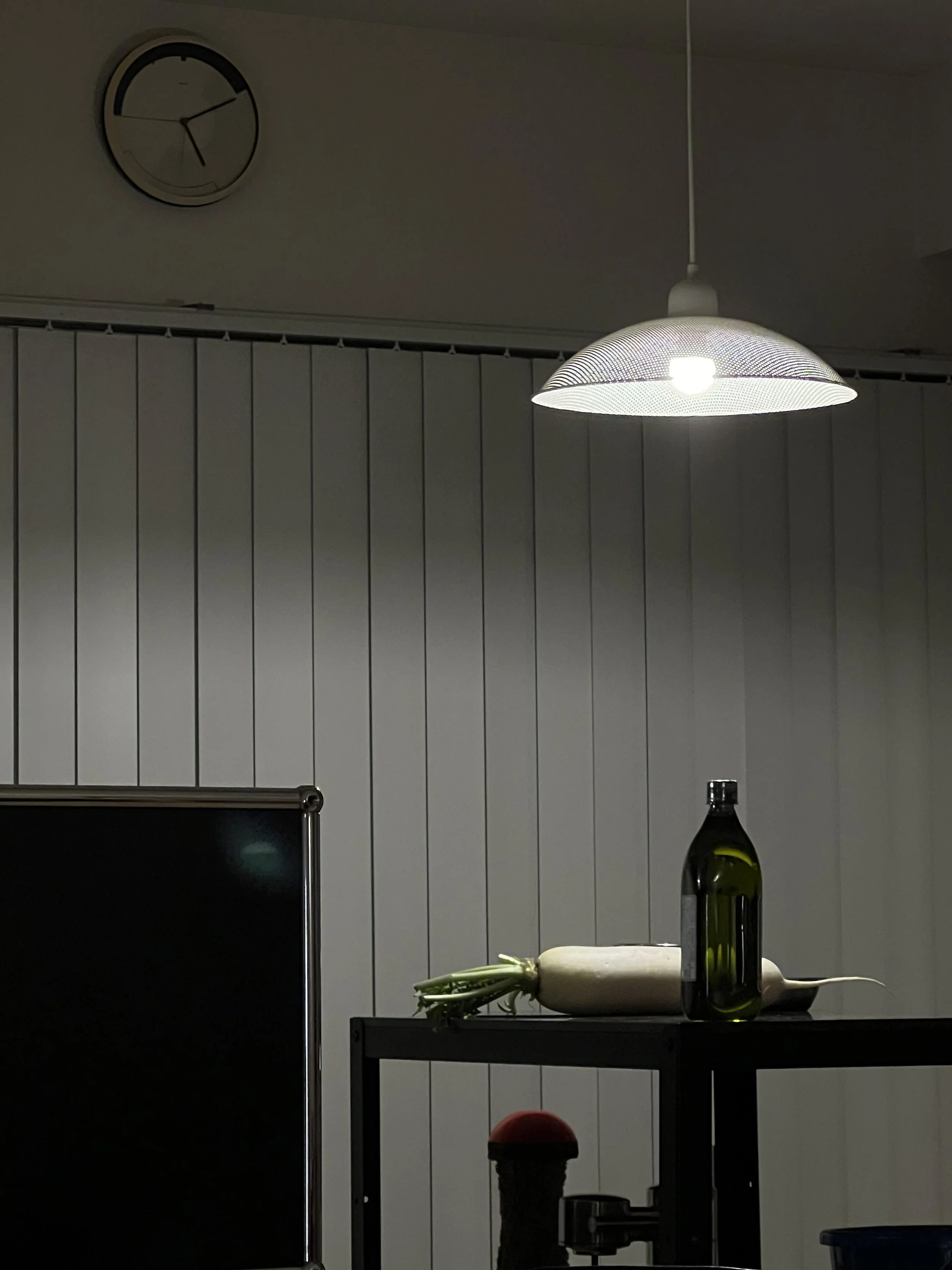 引っ越し前の部屋。立ち退きをきっかけに住まいを考え直すことになった頃の室内風景。