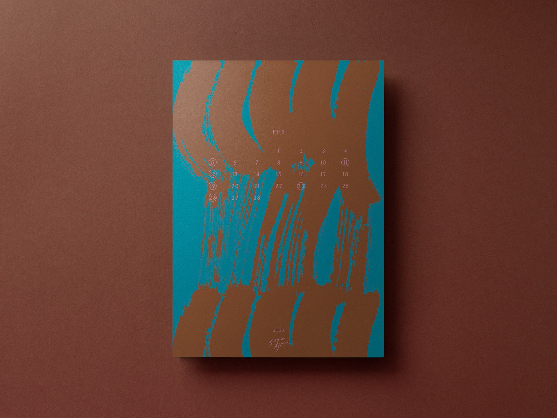 力強いストロークと配色で2月の空気感を描いたアートワーク。Bold brush-like strokes in earthy tones create a sense of movement and emotion for February.
