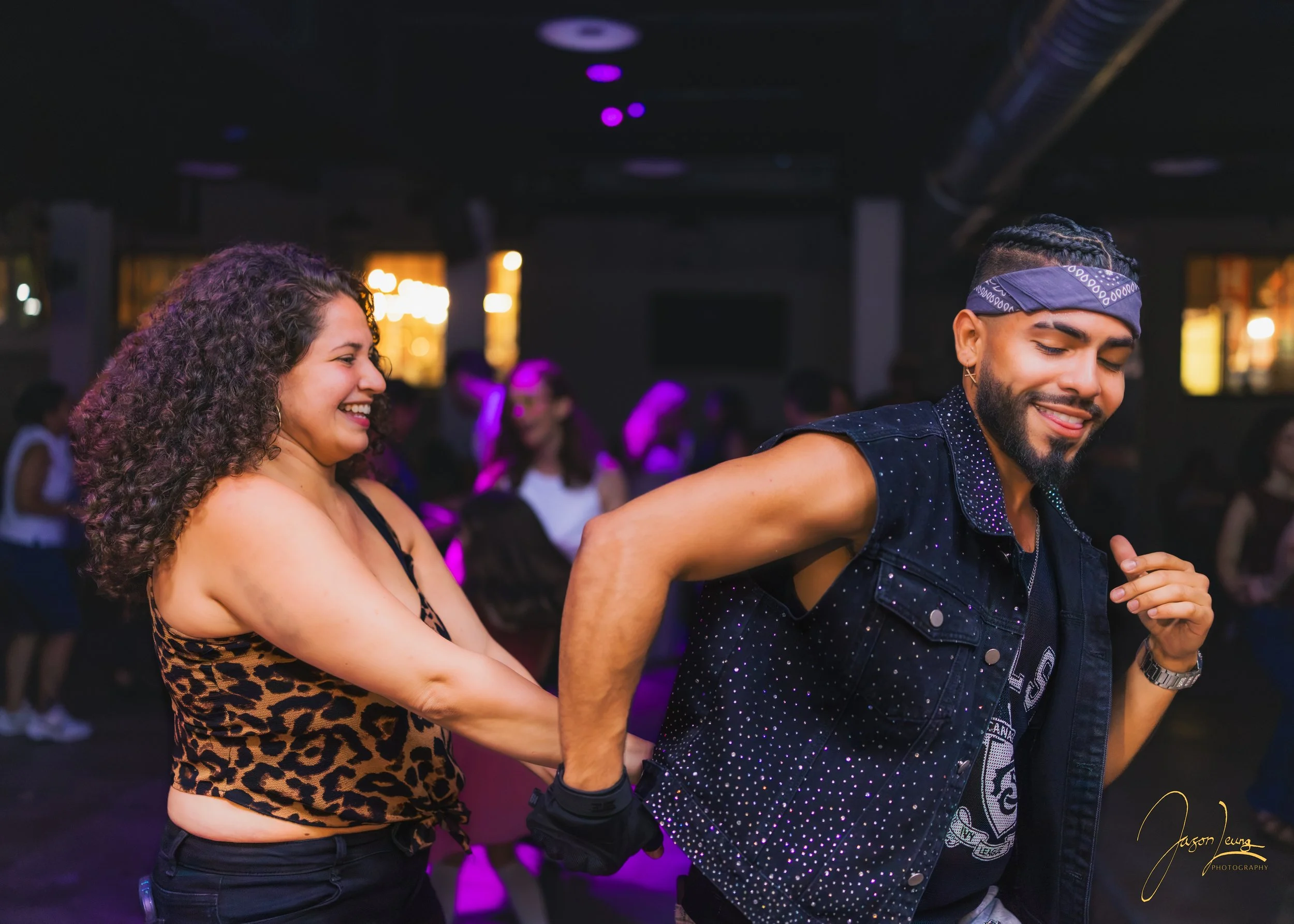 Real energy, candid interactions, and unscripted moments. I capture the pulse of live gatherings—from vibrant community celebrations to high-energy productions—focusing on the authentic atmosphere as it unfolds.