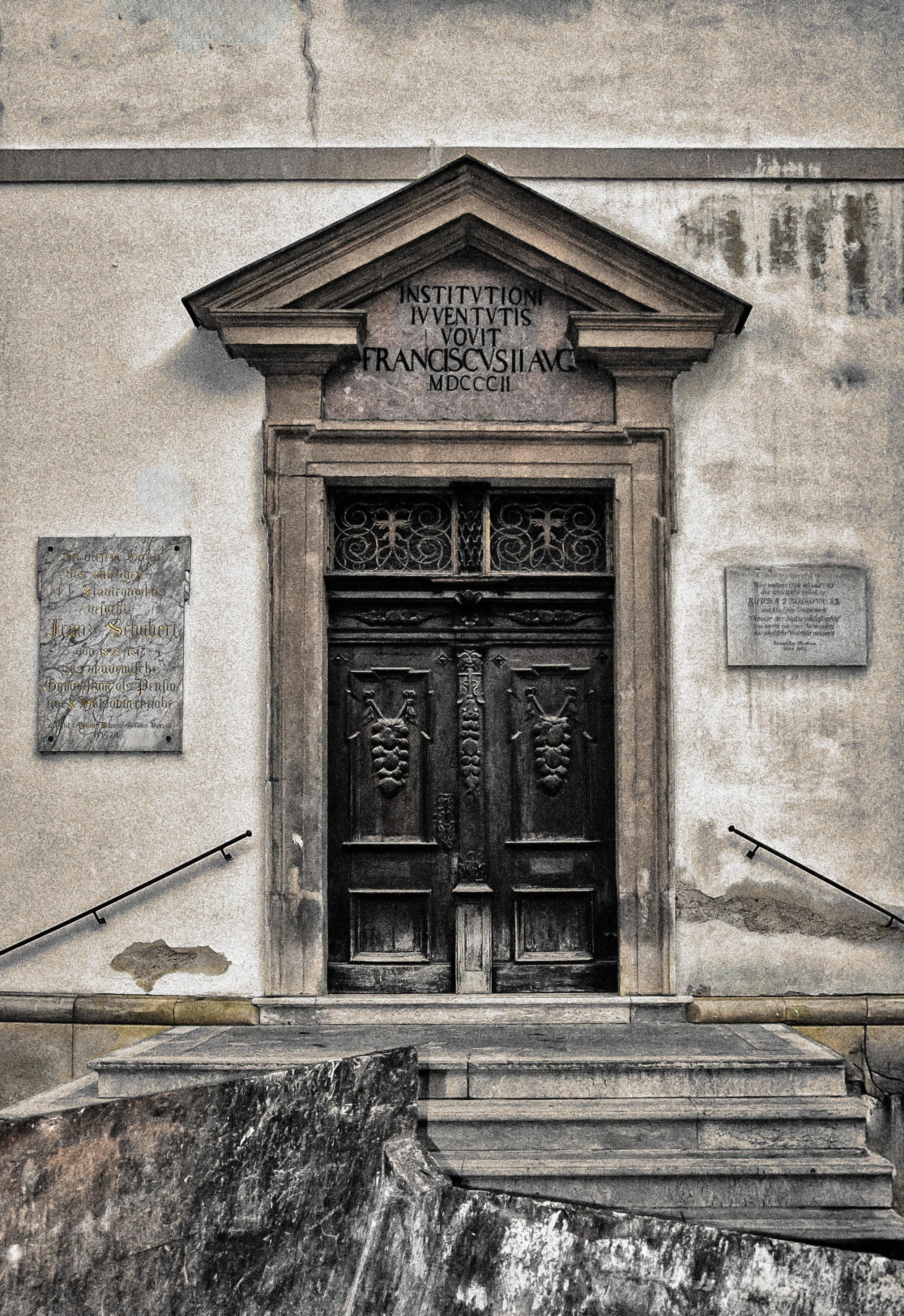 ChurchdoorwayViennaAntique style-2.jpg