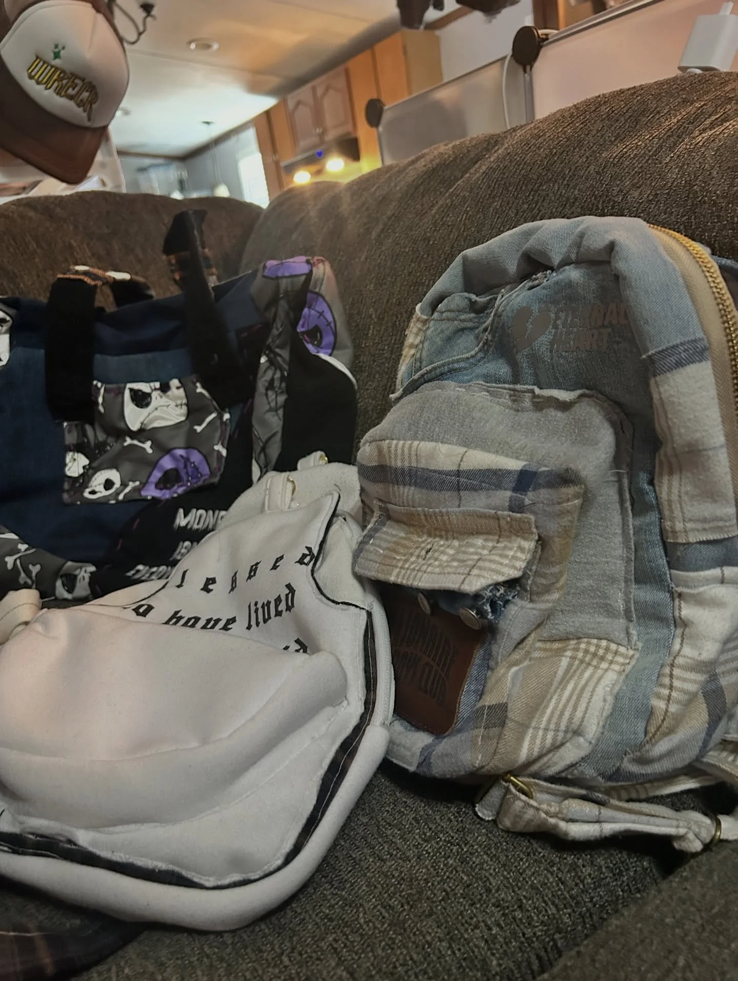 @eternalheart_mf by #MoneyFlowers ❤️&zwj;🔥 #Handmade crossbody bags , 5 made solo 1 collab with the wife 🥹 @jaialexandrea #Streetwear #Underground #1of1
