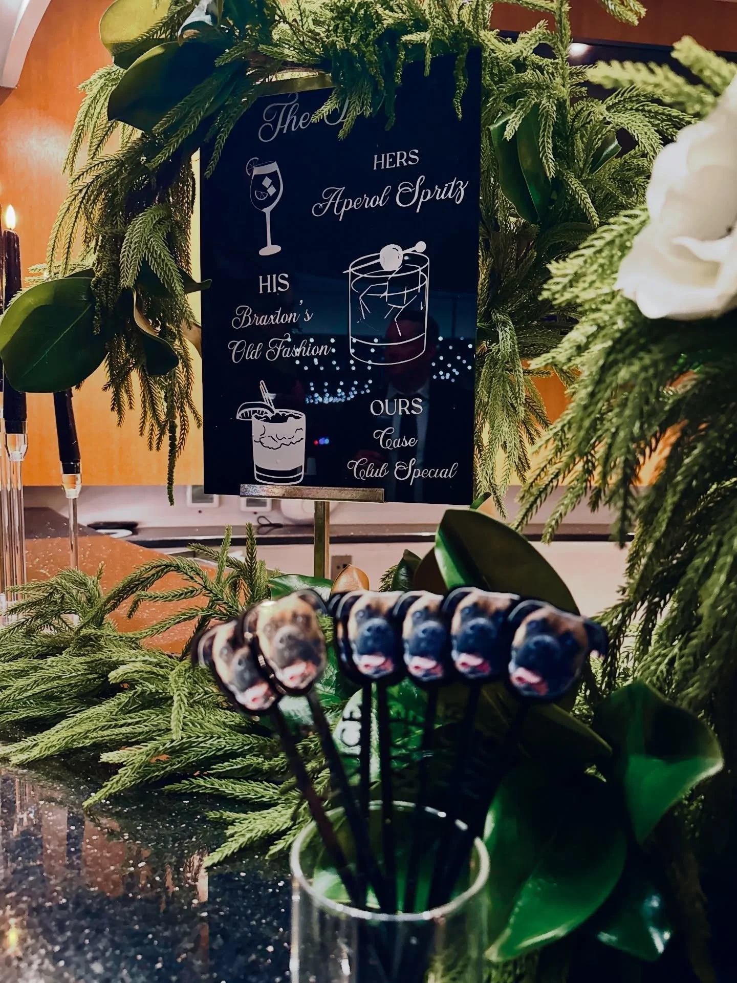 Still not over getting to be a part of the details of this beautiful December wedding! Cheers to Rylie &amp; Charlie! Also can&rsquo;t forget their pups Neko &amp; Dax! 😊

#okcwedding #weddingidea #weddingdetails #customweddings #okcweddingideas