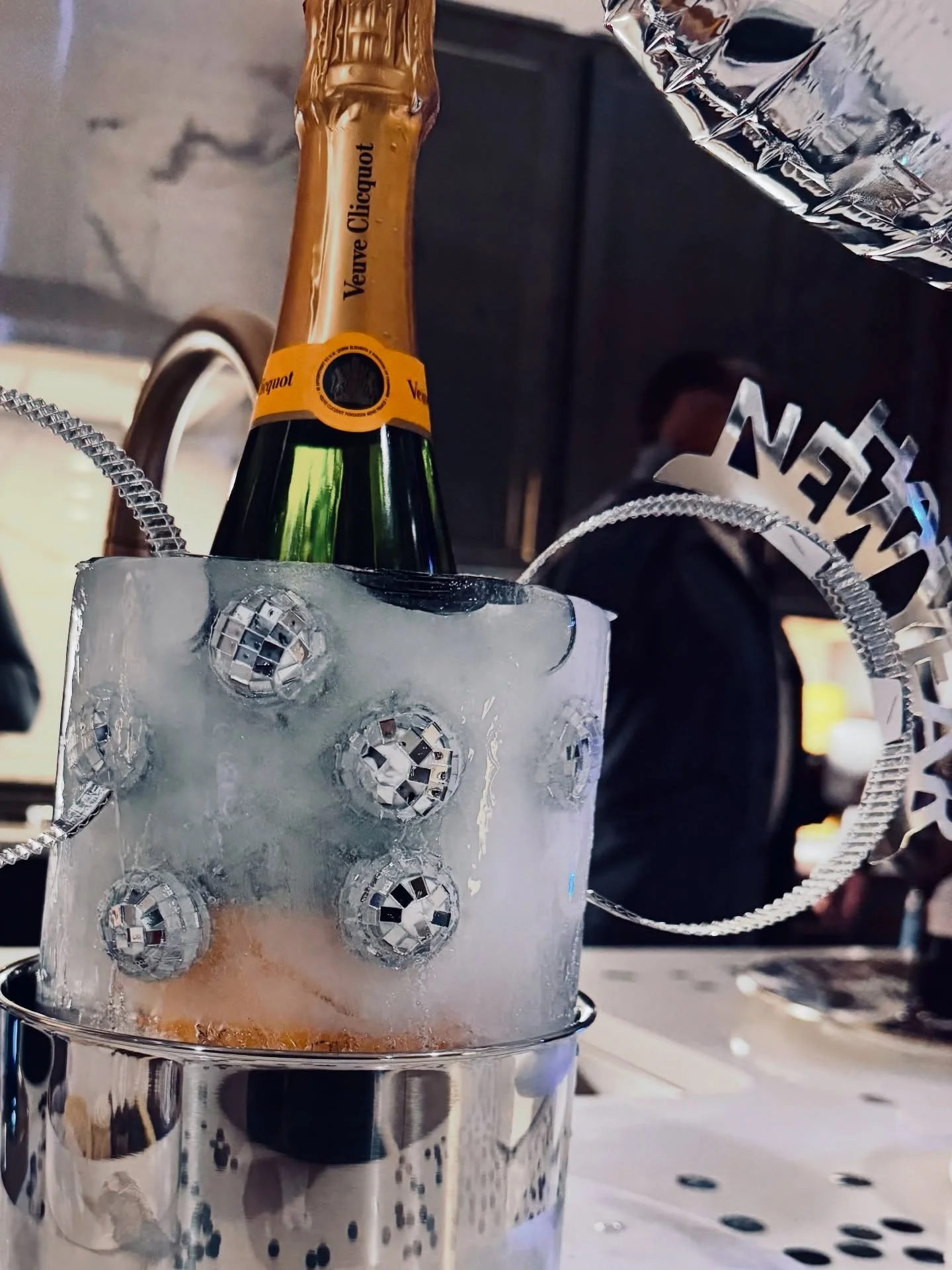 Happy New Year!! 🎉🍾🪩

2026 the year of planning less &amp; partying more!!