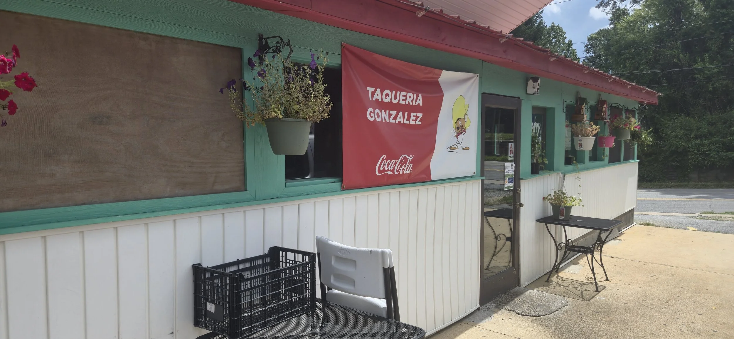 Taqueria Gonzales: Authentic Vibes on a Styrofoam Plate