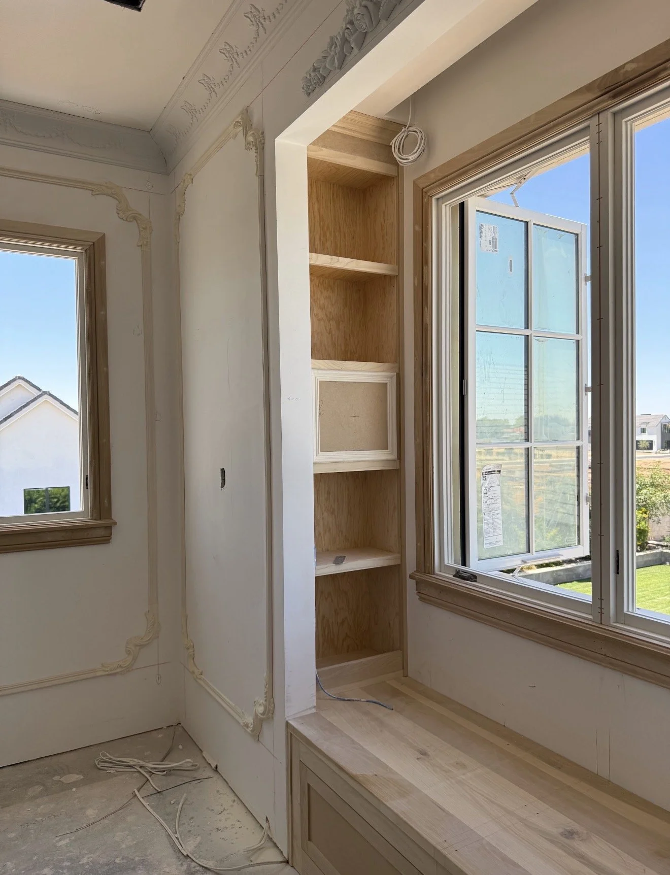 The Detail That Changes a Room: Crown Moulding at Liberty Estate