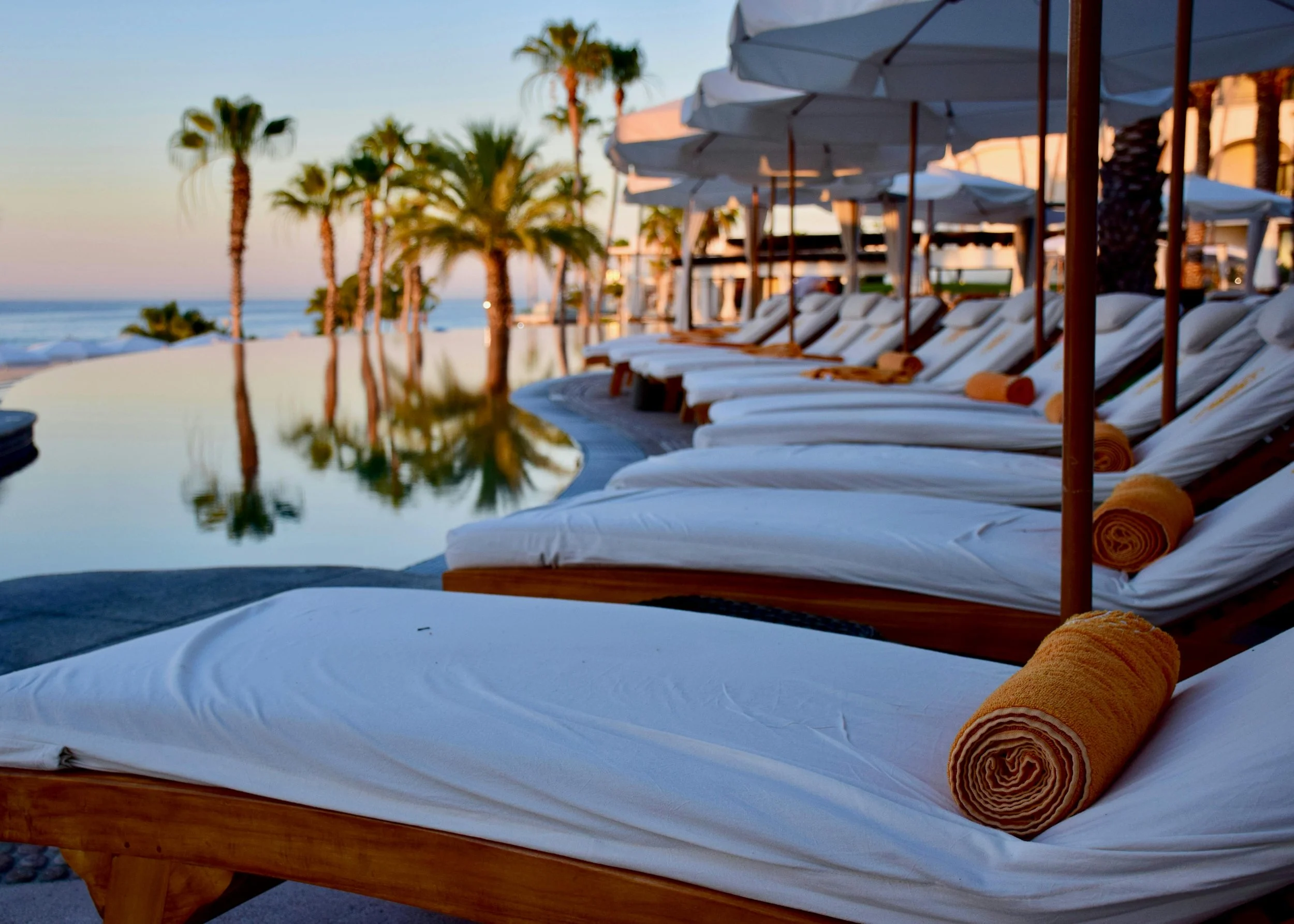 Why Smart Travelers Choose Concierge Services Over DIY Planning