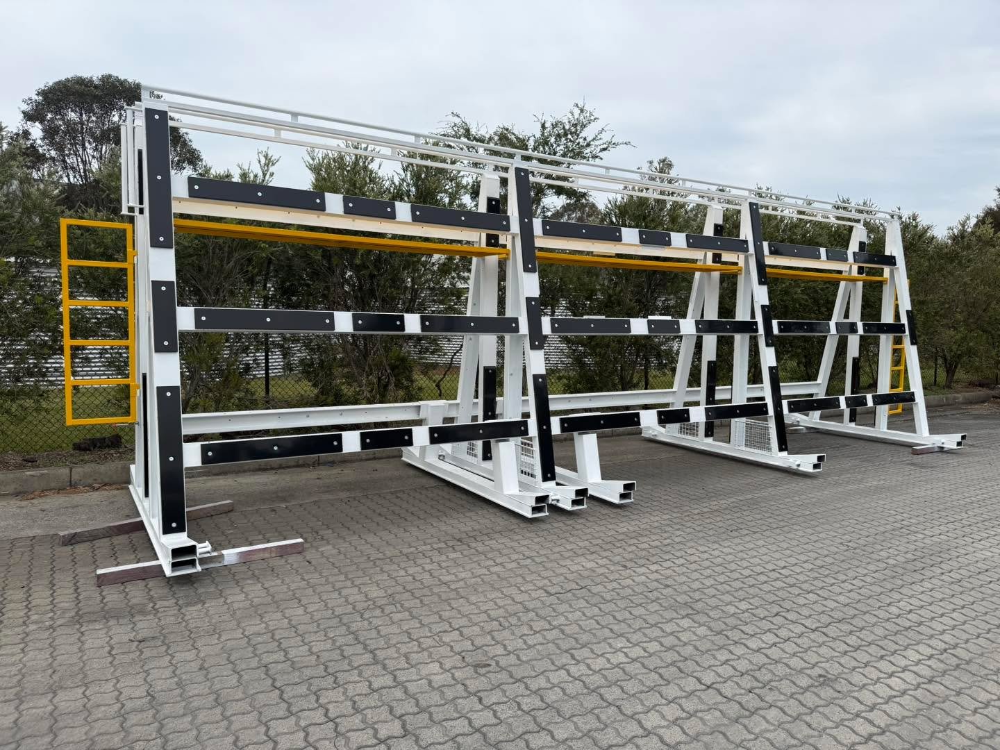 Delivering quality you can rely on- another precast concrete transport frame completed.

#CGE #coastalgroup #fabrication #sandblasting #sandblastingservices #engineering #transport #centralcoast #tradeservices