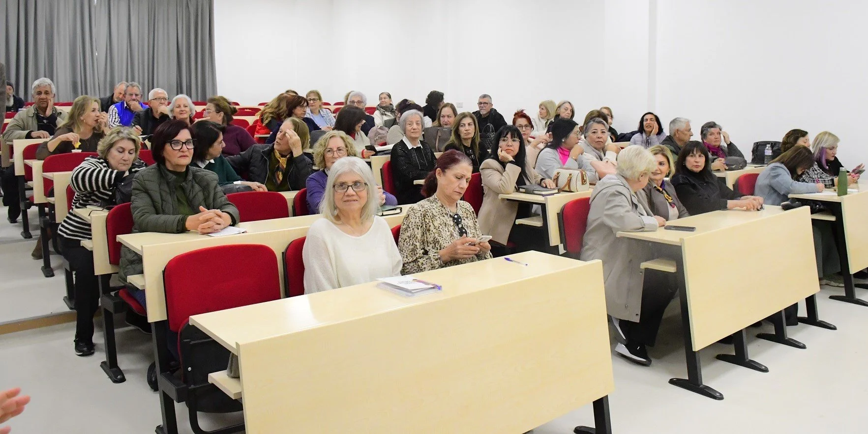 İleri yaşta yeni bir sayfa: DAÜ’de tazelenme Üniversitesi