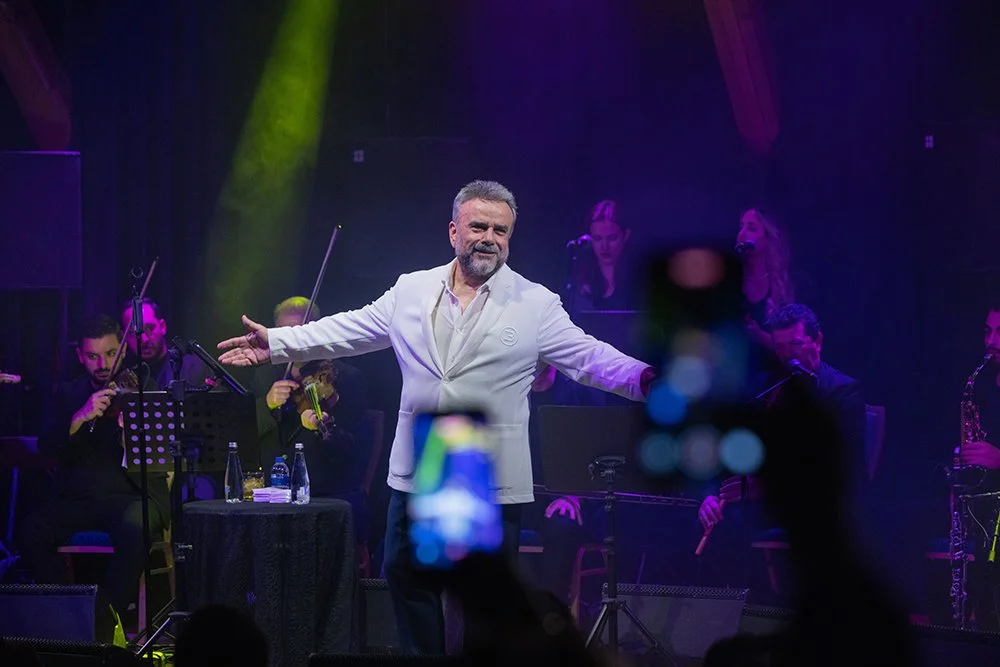 Bülent Serttaş’tan Cumartesi gecesine damga vuran Letafet eğlencesi