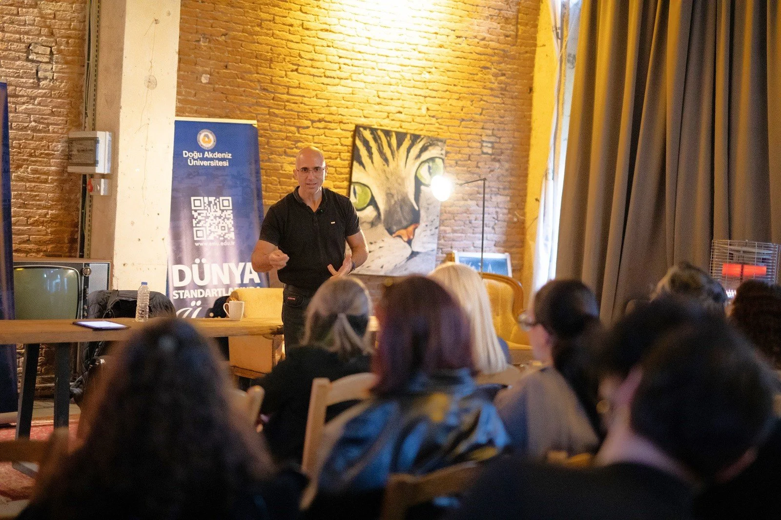 DAÜ Bilim Kafe’de yapay zeka tartışıldı