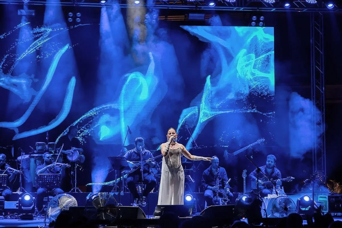 Merve Özbey ile unutulmaz Zafer Bayramı konseri