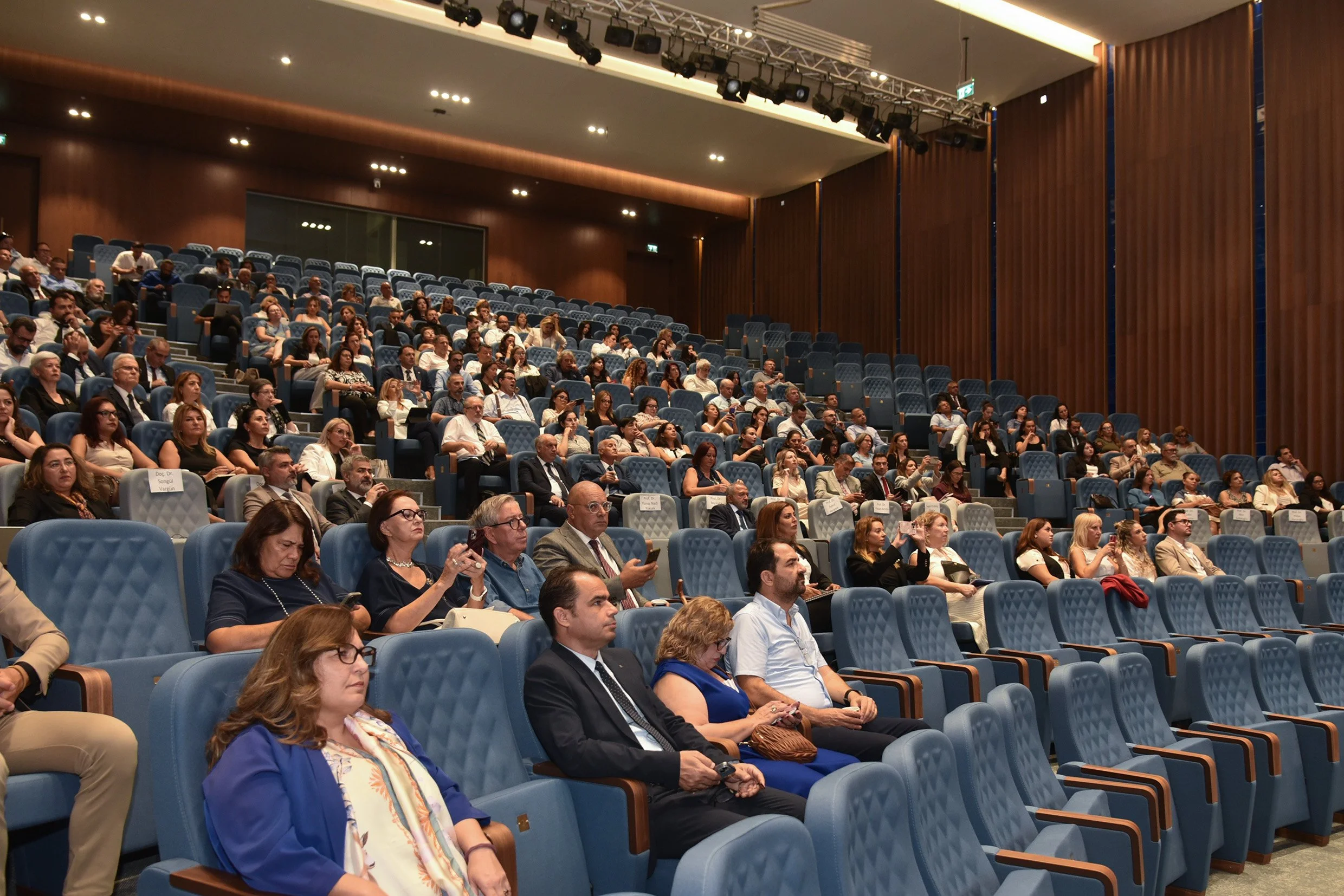 KKTC’de akreditasyon eğitimi konuşuldu...Hocanın: "YÖDAK üzerine düşen görevleri yerine getiriyor"